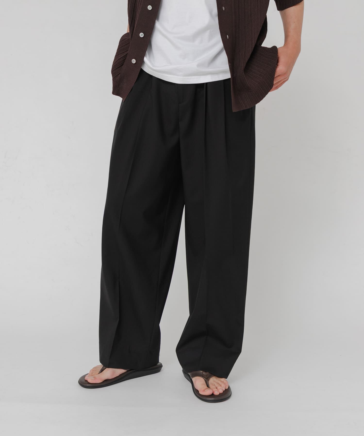 URBAN RESEARCH「『別注』YLEVE&times;URBAN RESEARCH　S120S WOOL 3TACK PANTS」|その他|