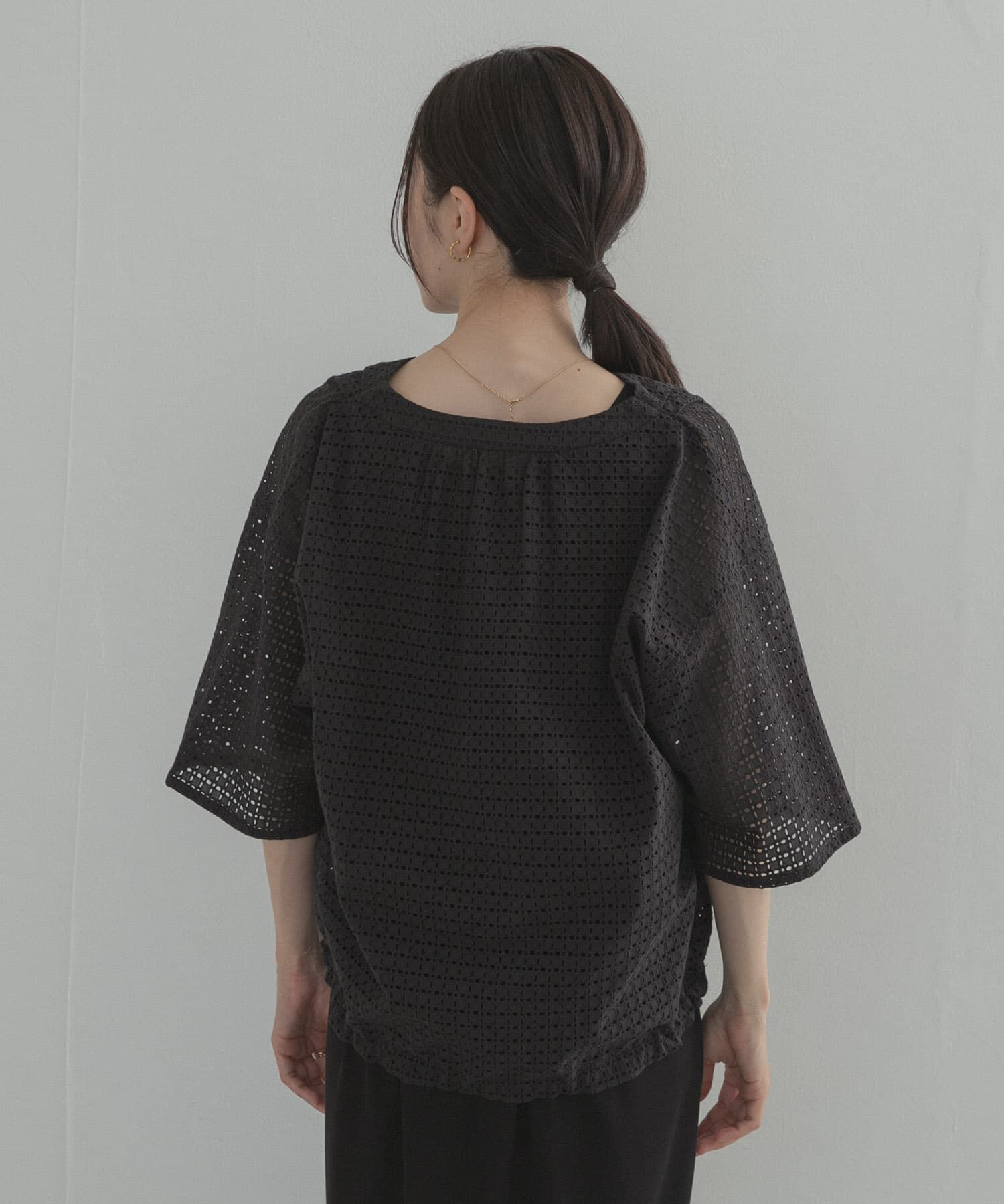 URBAN RESEARCH DOORS「レースドロストハーフスリーブブラウス」|シャツ・ブラウス|