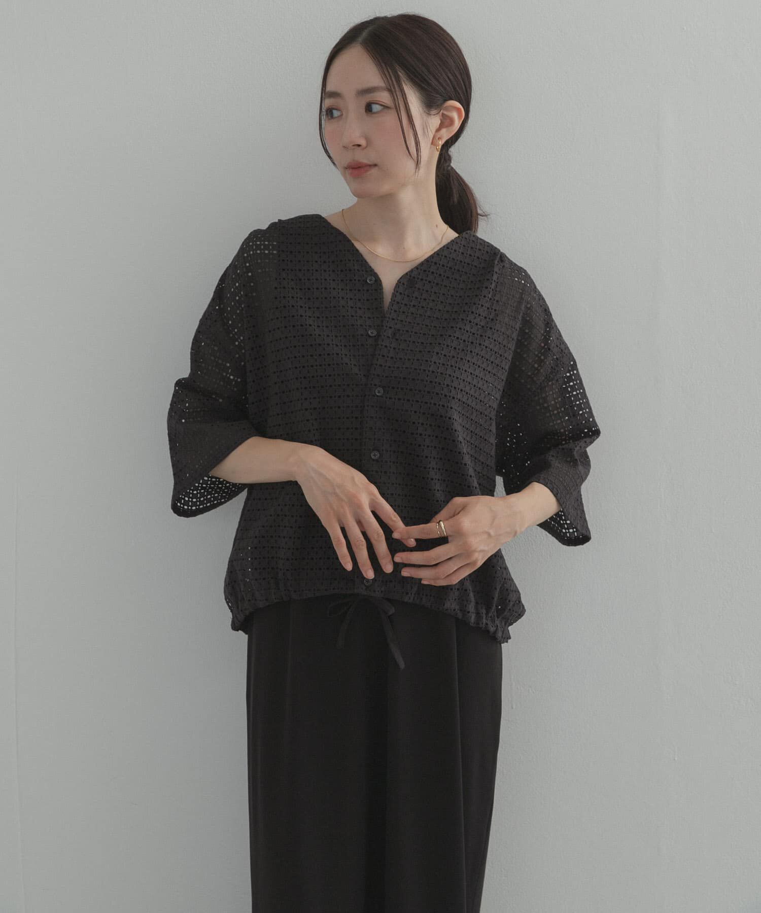 URBAN RESEARCH DOORS「レースドロストハーフスリーブブラウス」|シャツ・ブラウス|