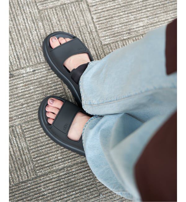  「《追加》UGG/アグ  W GOLDEN GLOW」|サンダル|