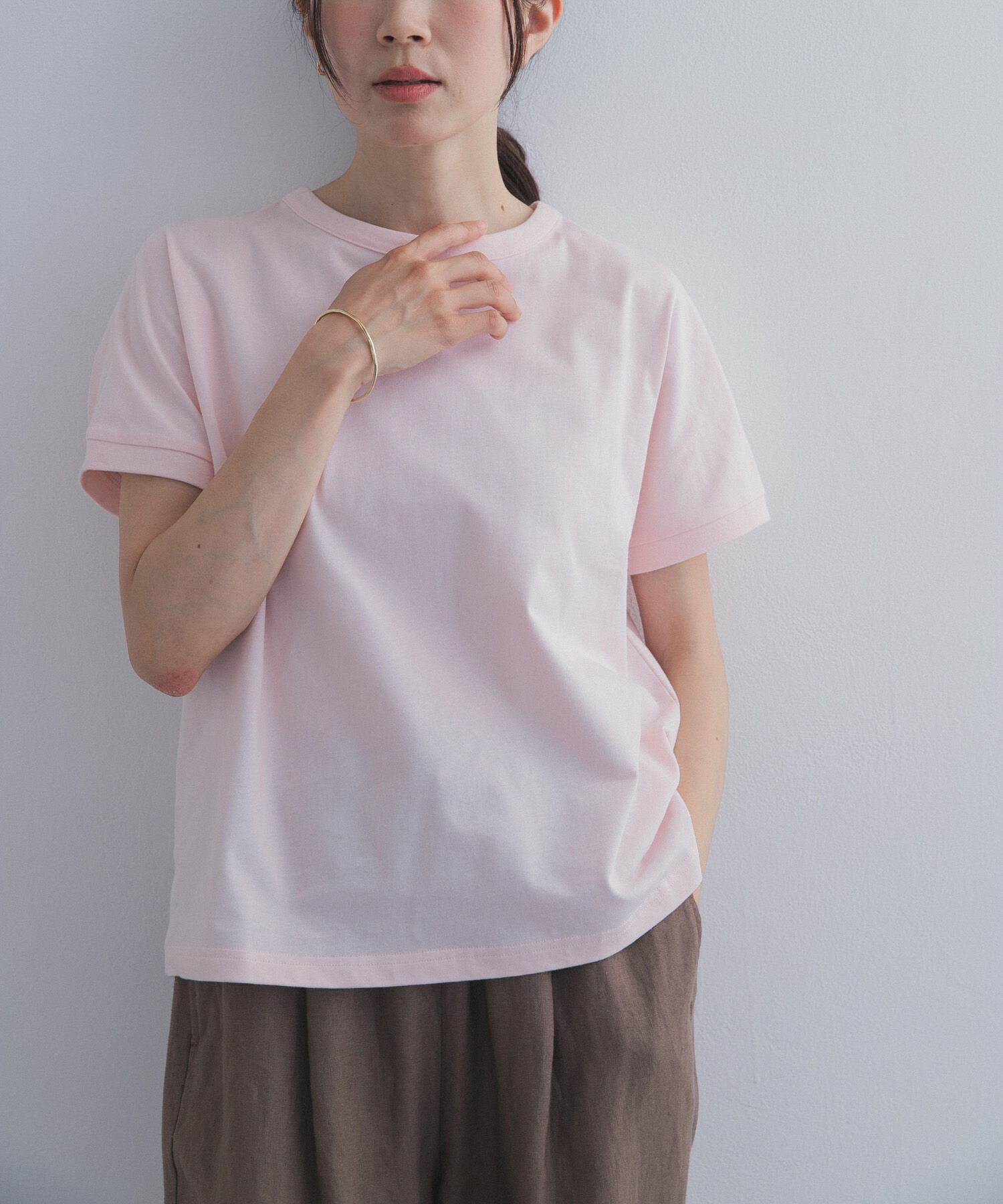 URBAN RESEARCH DOORS「『UR TECH ひやサラクール』バックポイントタックプルオーバー」|Tシャツ・カットソー|