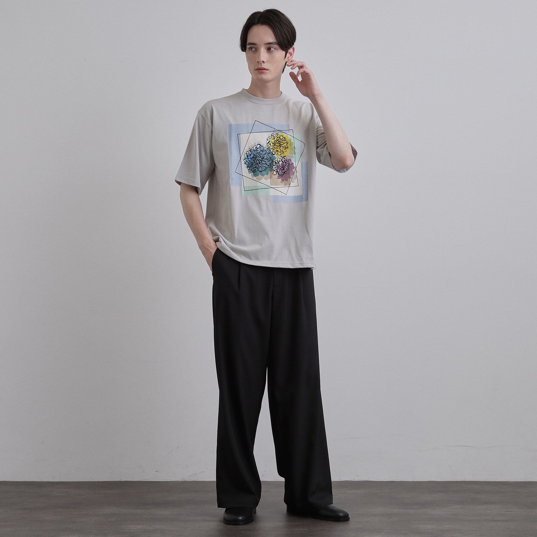 tk.TAKEO KIKUCHI「フラワープリントTシャツ」|Tシャツ・カットソー|