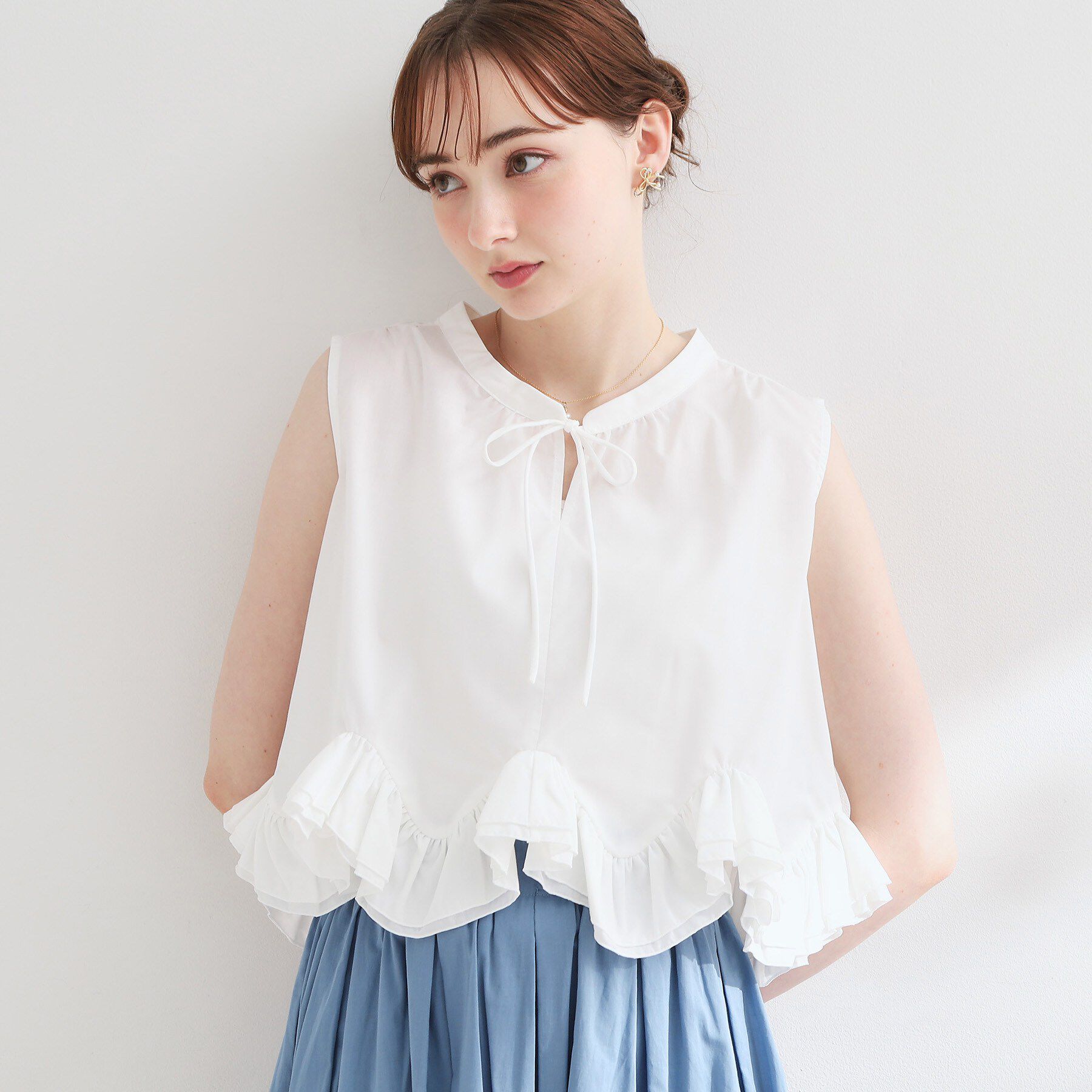 Couture broach「裾フリルノースリブラウス」|シャツ・ブラウス|