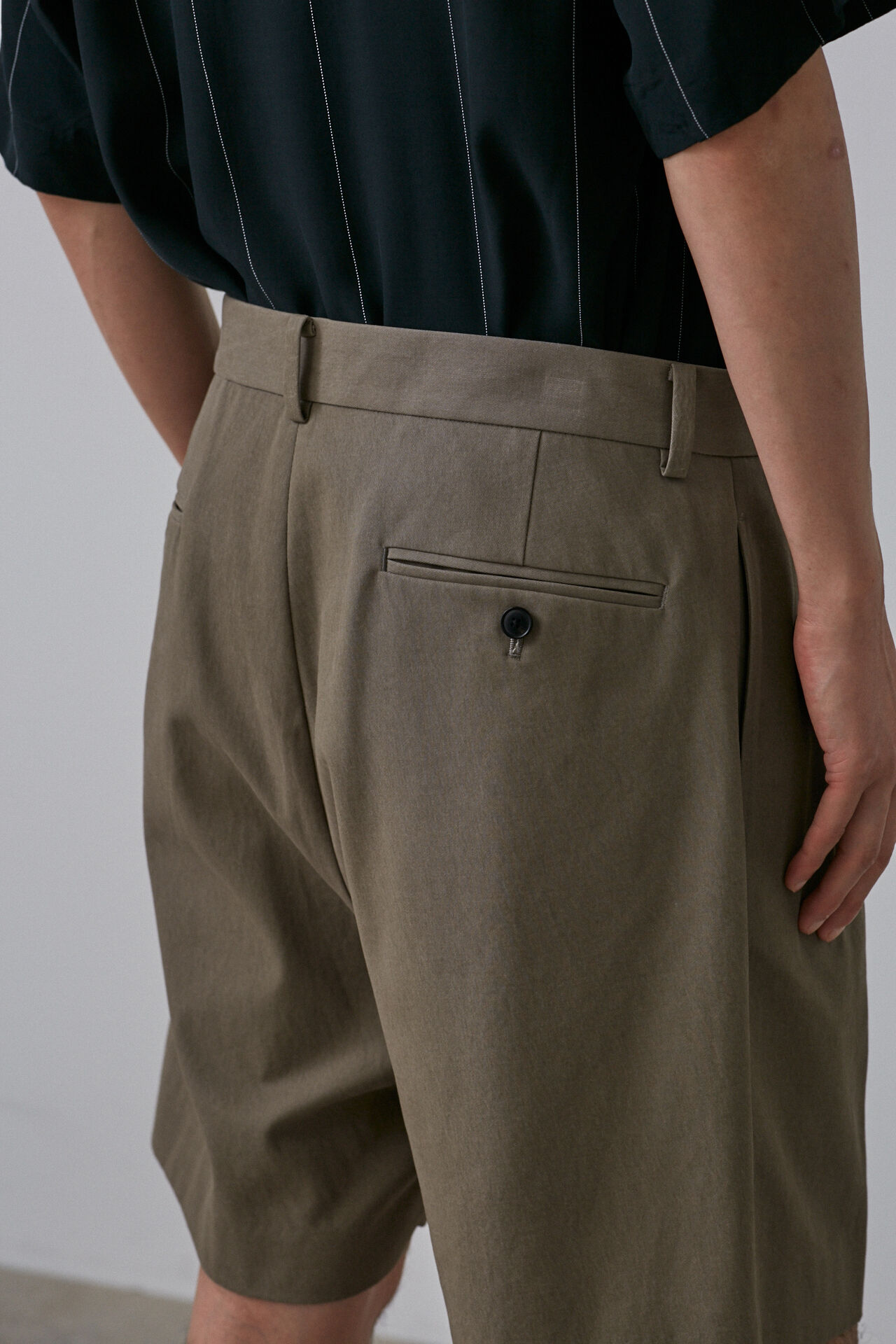 YLEVE 「YLEVE / COTTON VOILE GABARDINE NIDOM SHORTS」|その他|