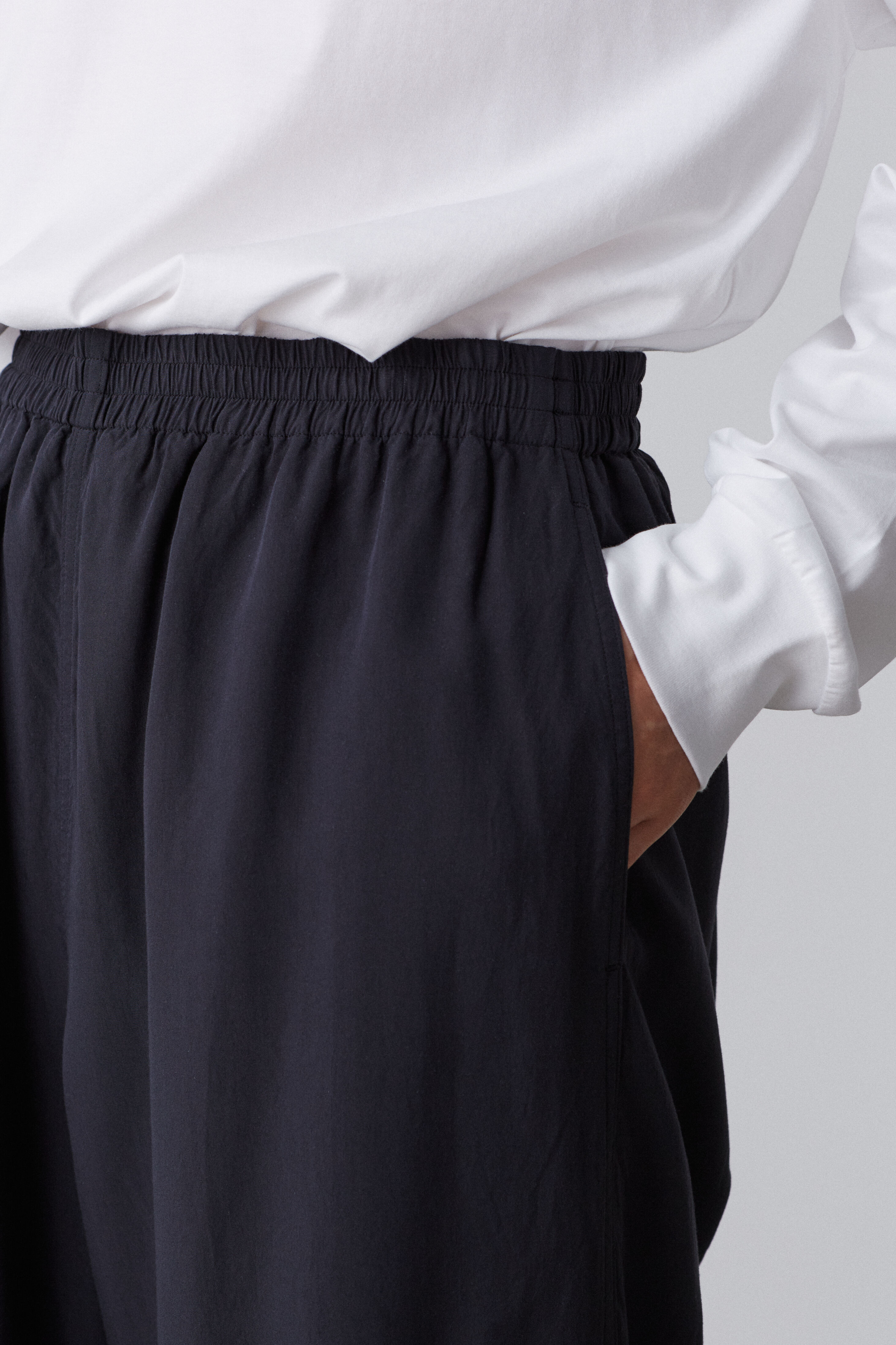 YLEVE 「YLEVE / RAYON VINTAGE TROUSERS」|その他|