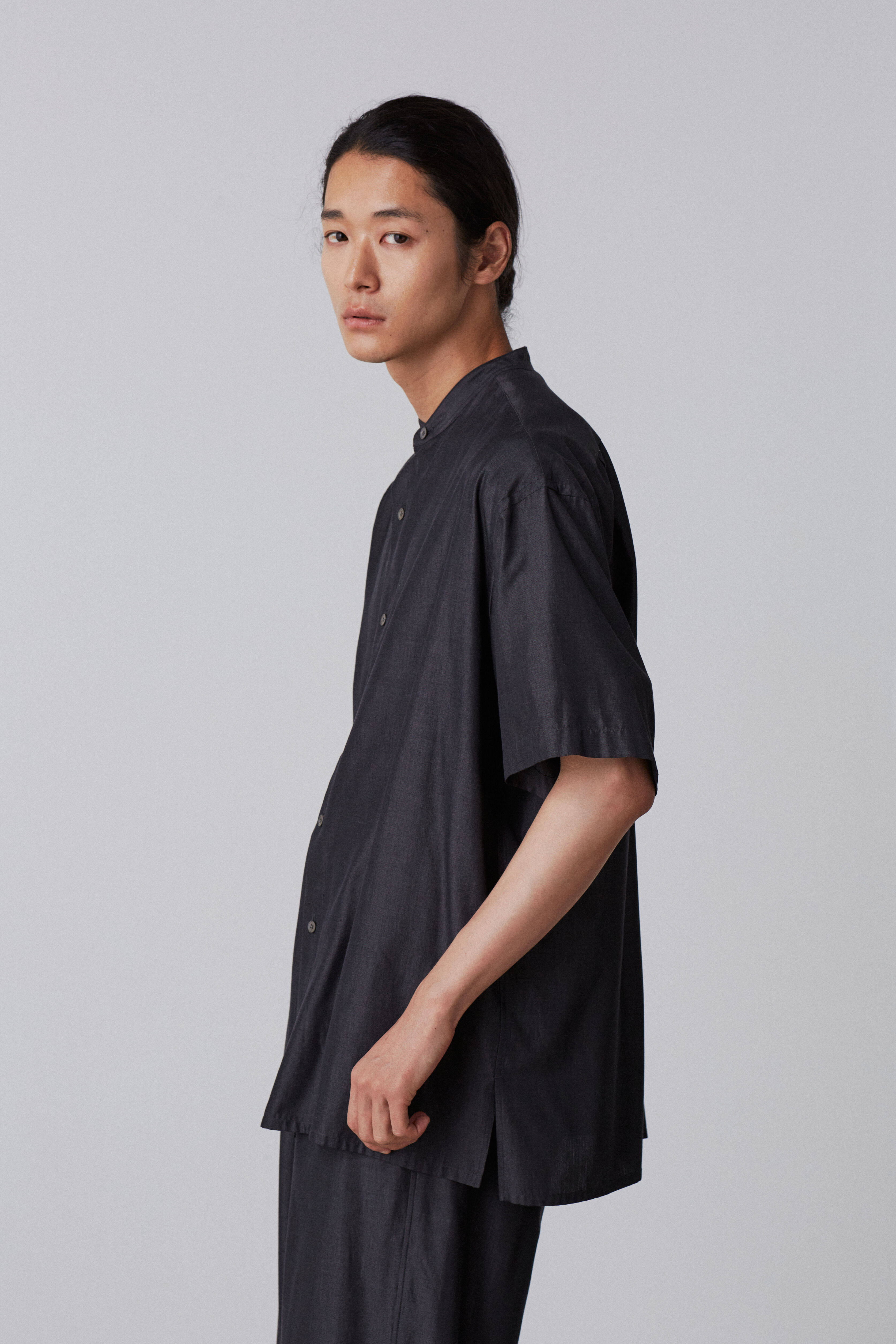 YLEVE 「YLEVE / SILK CHAMBRAY SHIRT」|シャツ・ブラウス|