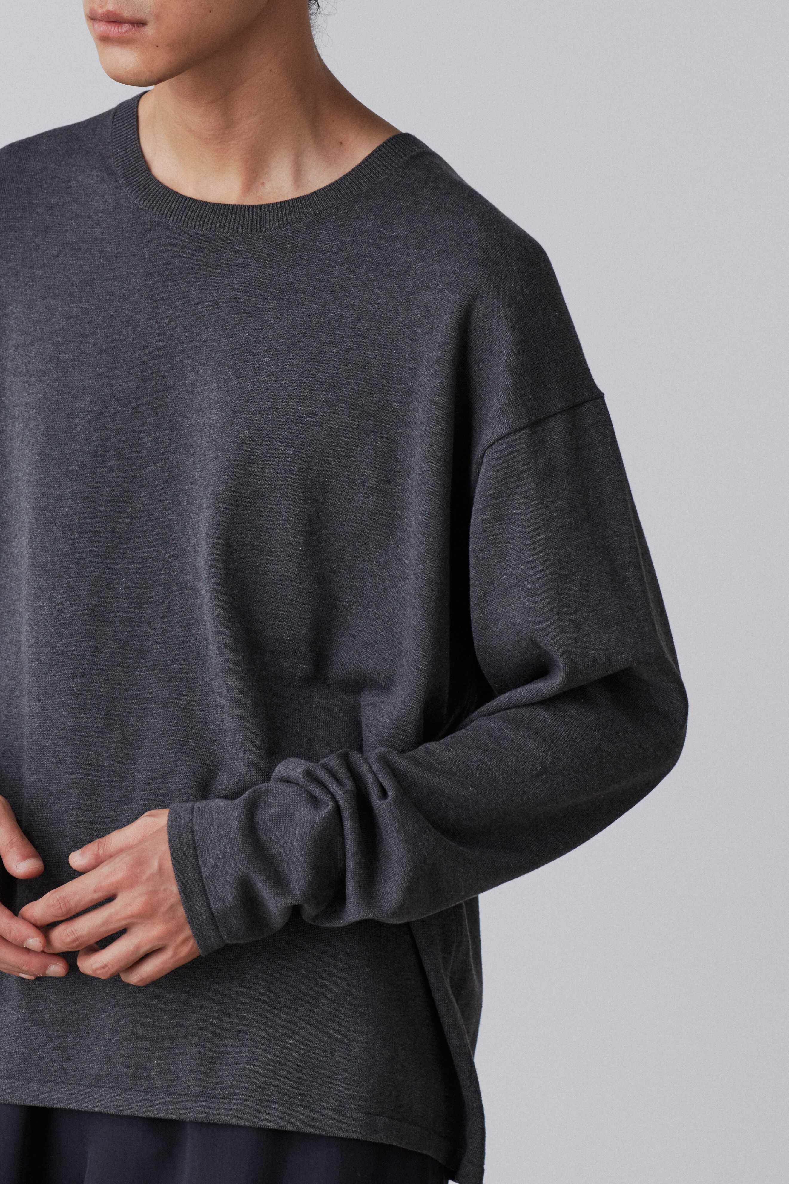 YLEVE 「YLEVE / GAS SINGEING COTTON KNIT PULL OVER」|ニット・セーター|