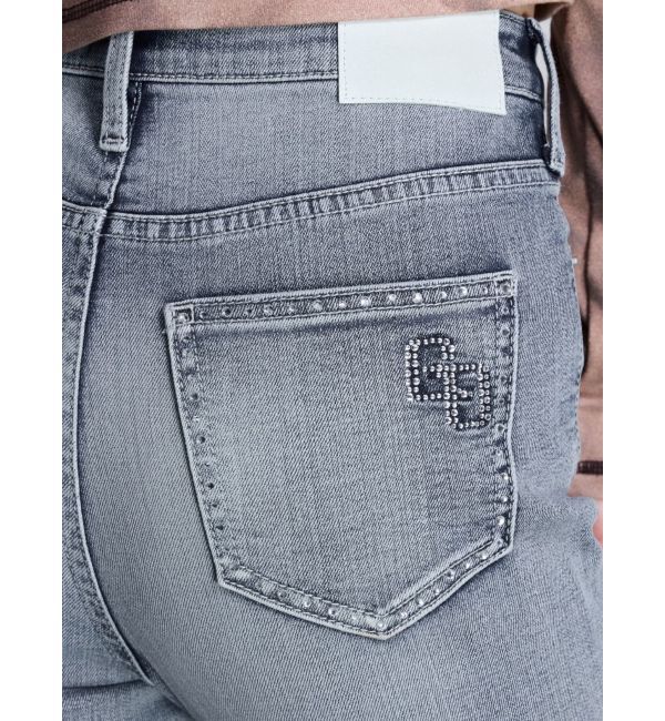 GYDA「ハイウエスト strap cargo designフレアデニムパンツ」|デニム|