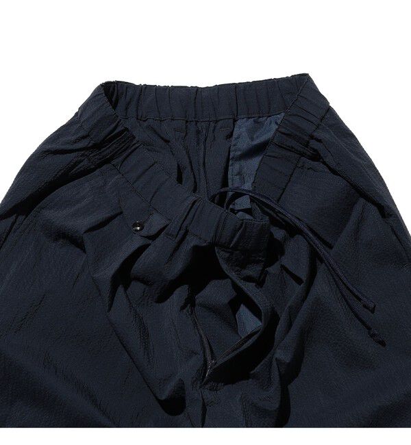 BEAMS PLUS「BEAMS PLUS｜2 Pleats Anywhere(wear) Seersucker Plaid｜ 吸水速乾  パッカブル 」|チノ|