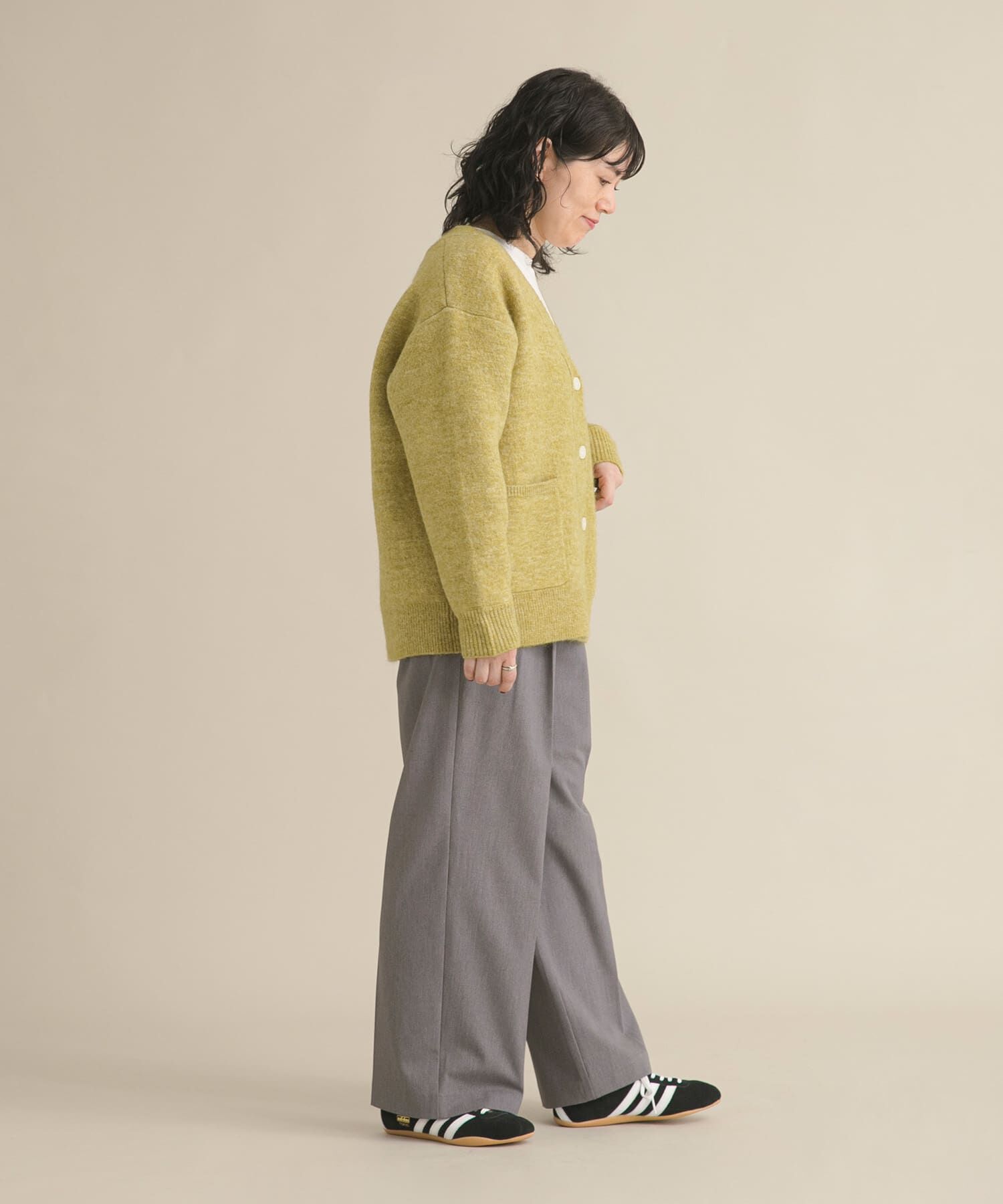 URBAN RESEARCH DOORS「『スタッフ企画』ダブルフェイスVネックカーディガン」|カーディガン|