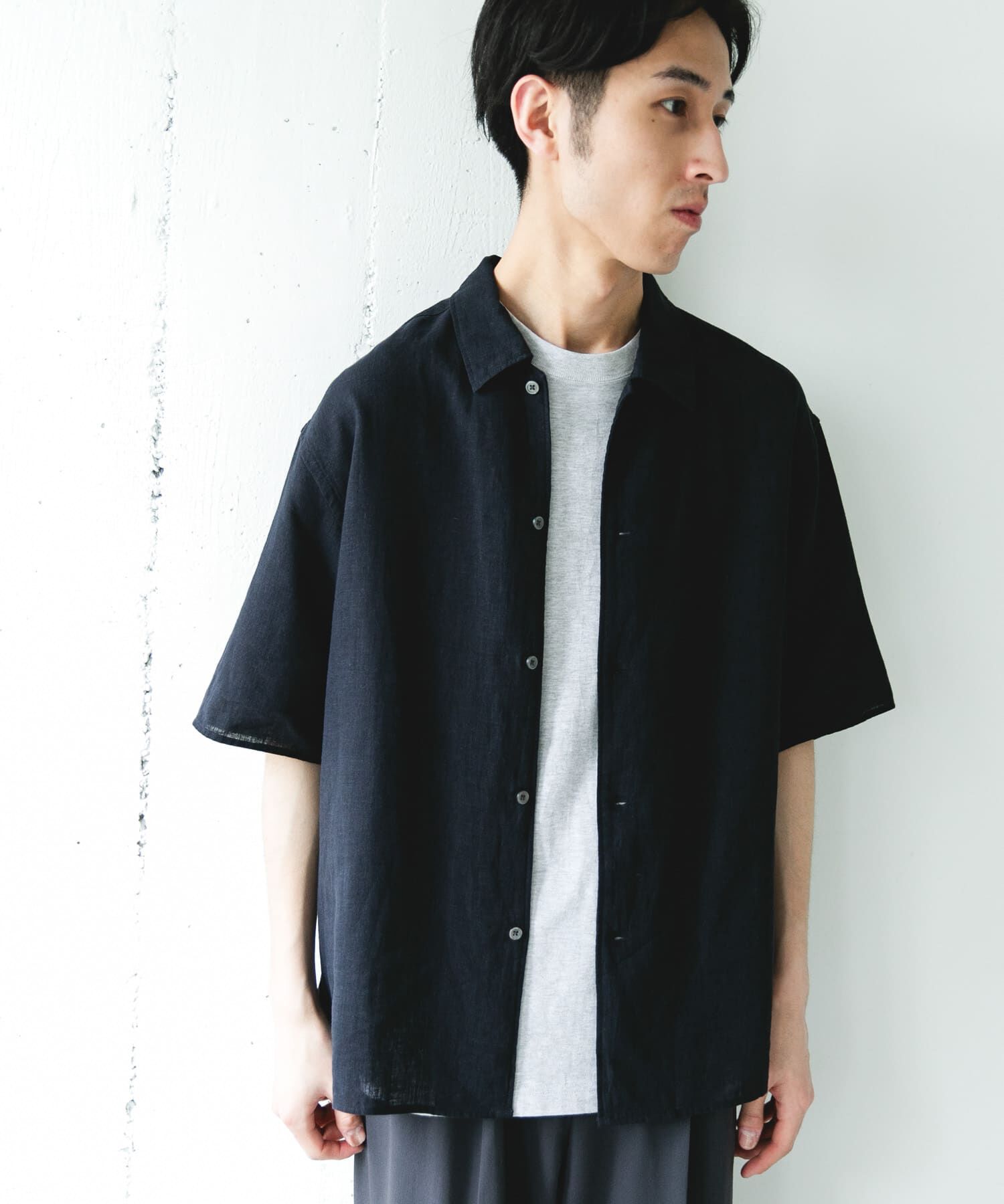 URBAN RESEARCH DOORS「カバーリングリネン キャンプカラーシャツ」|シャツ・ブラウス|