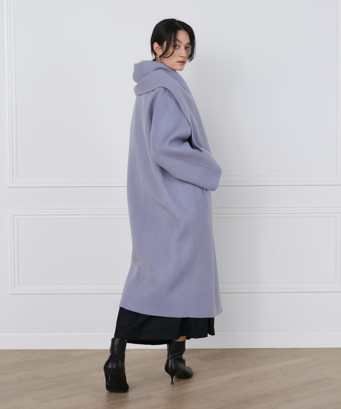 INED「《大きいサイズ》ストール風ラップリバーコート《la veille by SUPERIOR CLOSET》」|ステンカラーコート|