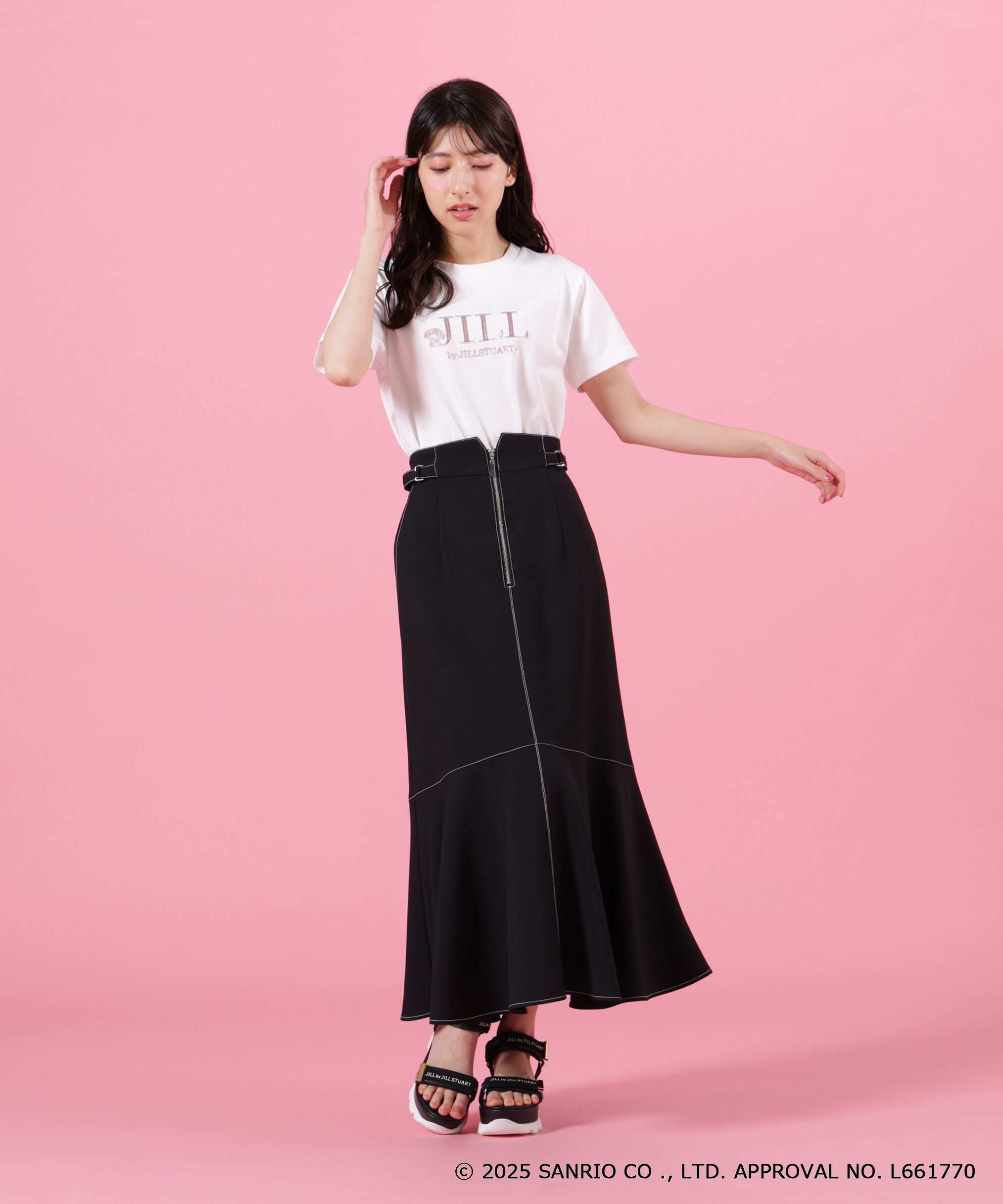  「＜マイメロディ＆クロミコラボ＞オーガニックコットン刺繍ロゴTシャツ」|Tシャツ・カットソー|