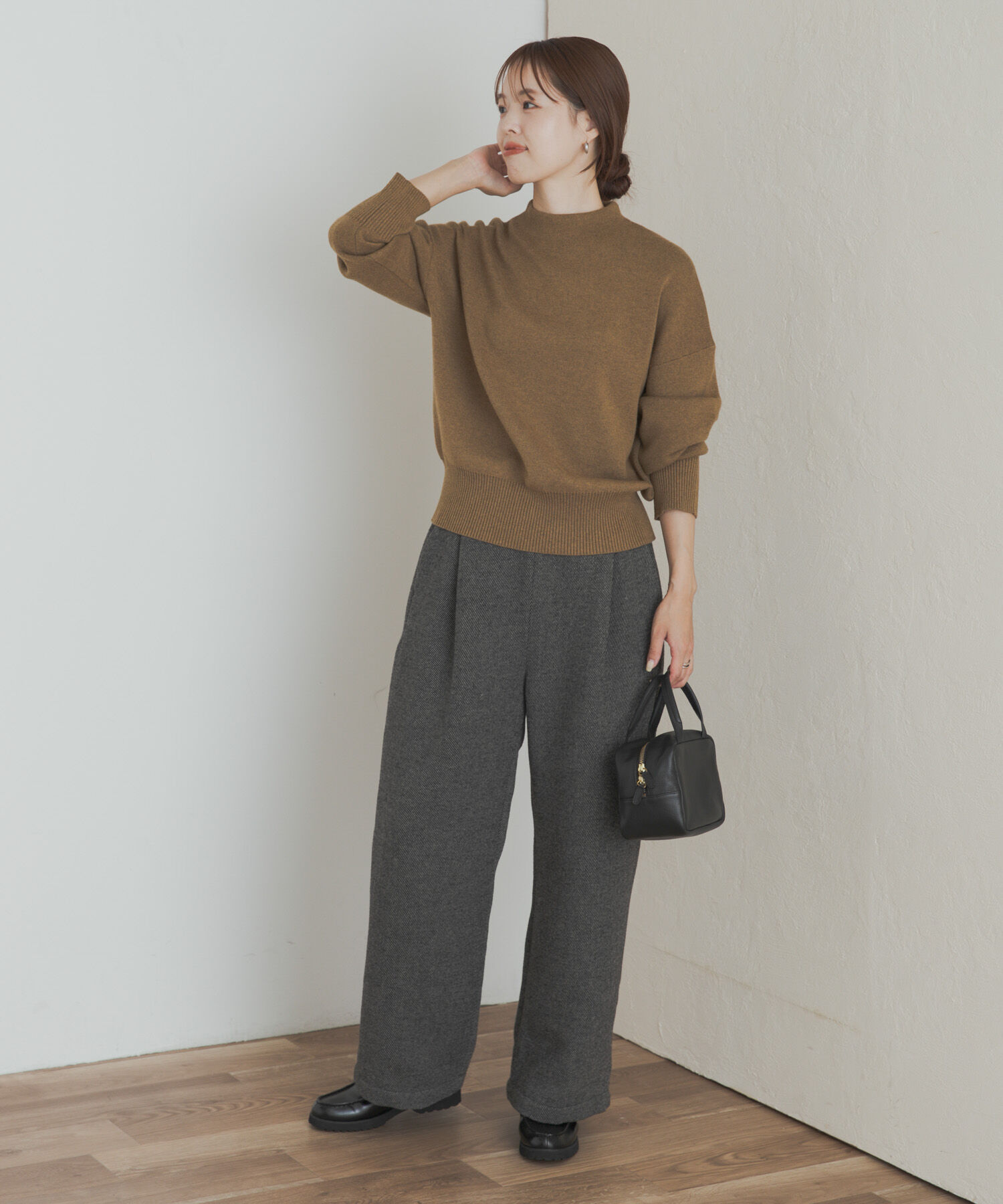 URBAN RESEARCH DOORS「『蓄熱/洗濯可』ボトルネックKNITプルオーバー」|ニット・セーター|