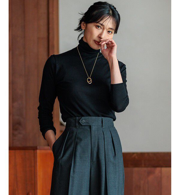 23区「【Oggi1月号/CLASSY.11月号掲載】スムージーコットン タートルネック ニット」|ニット・セーター|ブラック系
