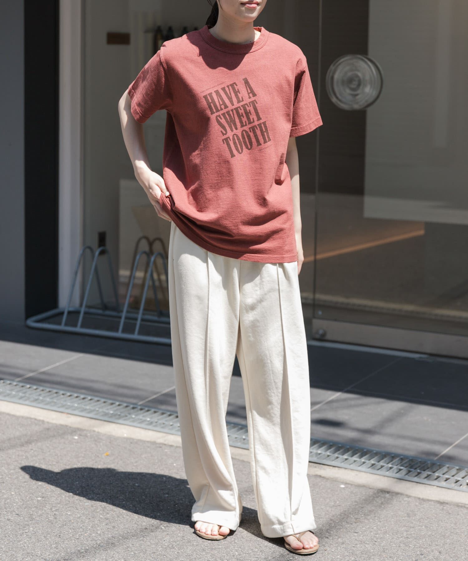 URBAN RESEARCH DOORS「FORK&SPOON　オーバーダイロゴTシャツ」|Tシャツ・カットソー|