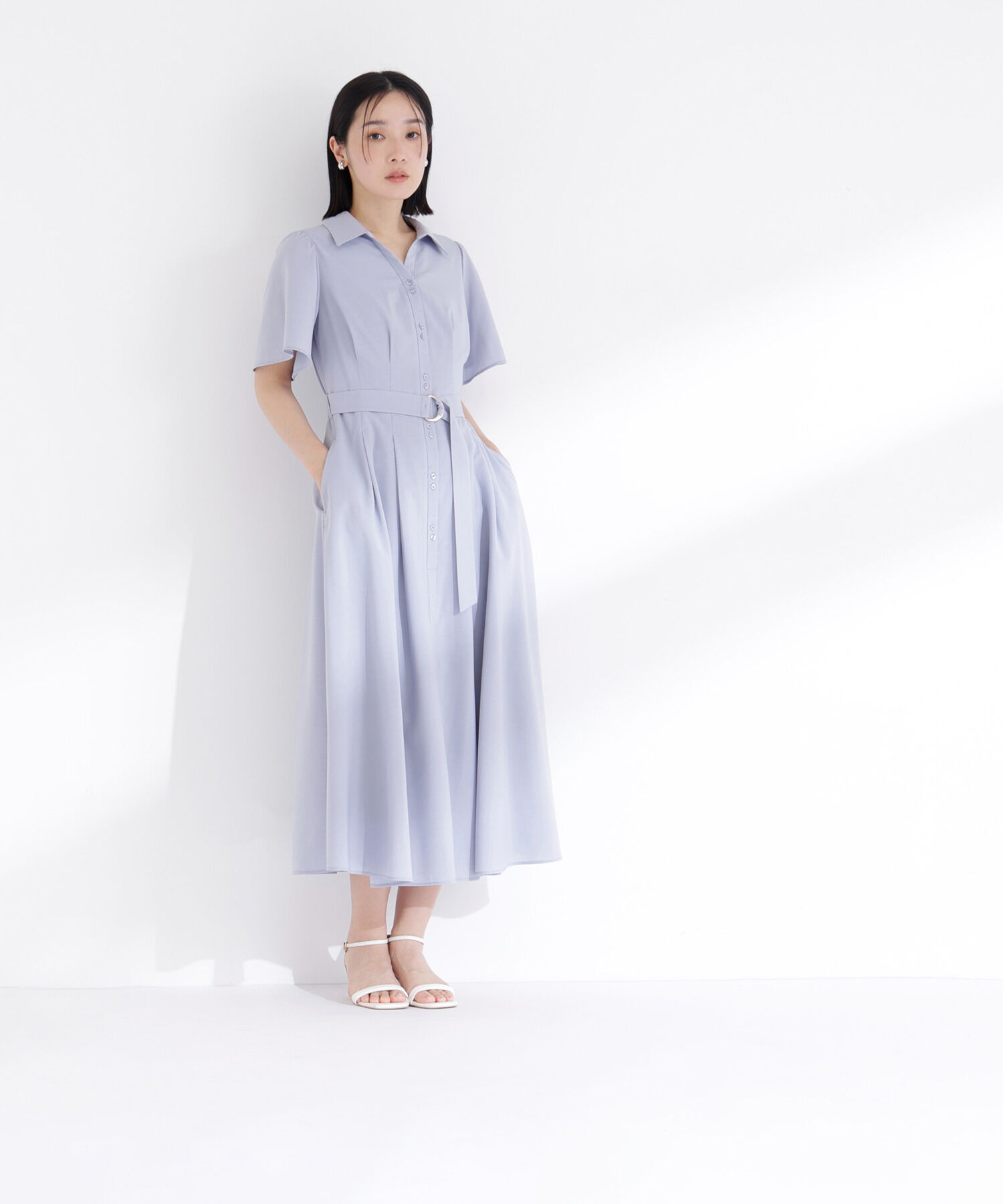  「〈ちょうど、いい服〉&ldquo;初めまして&rdquo;がうまくいく好印象ワンピース」|ワンピース|
