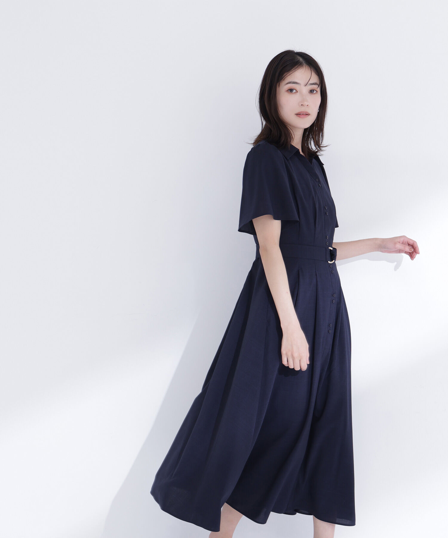  「〈ちょうど、いい服〉&ldquo;初めまして&rdquo;がうまくいく好印象ワンピース」|ワンピース|