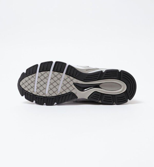SHIPS「NEW BALANCE: U990 V4」|スニーカー|
