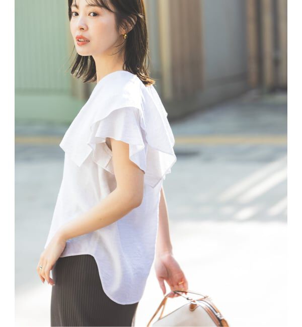 NOBLE「《WEB限定追加》【洗える】ファジーリネンスクエアケープブラウス」|シャツ・ブラウス|