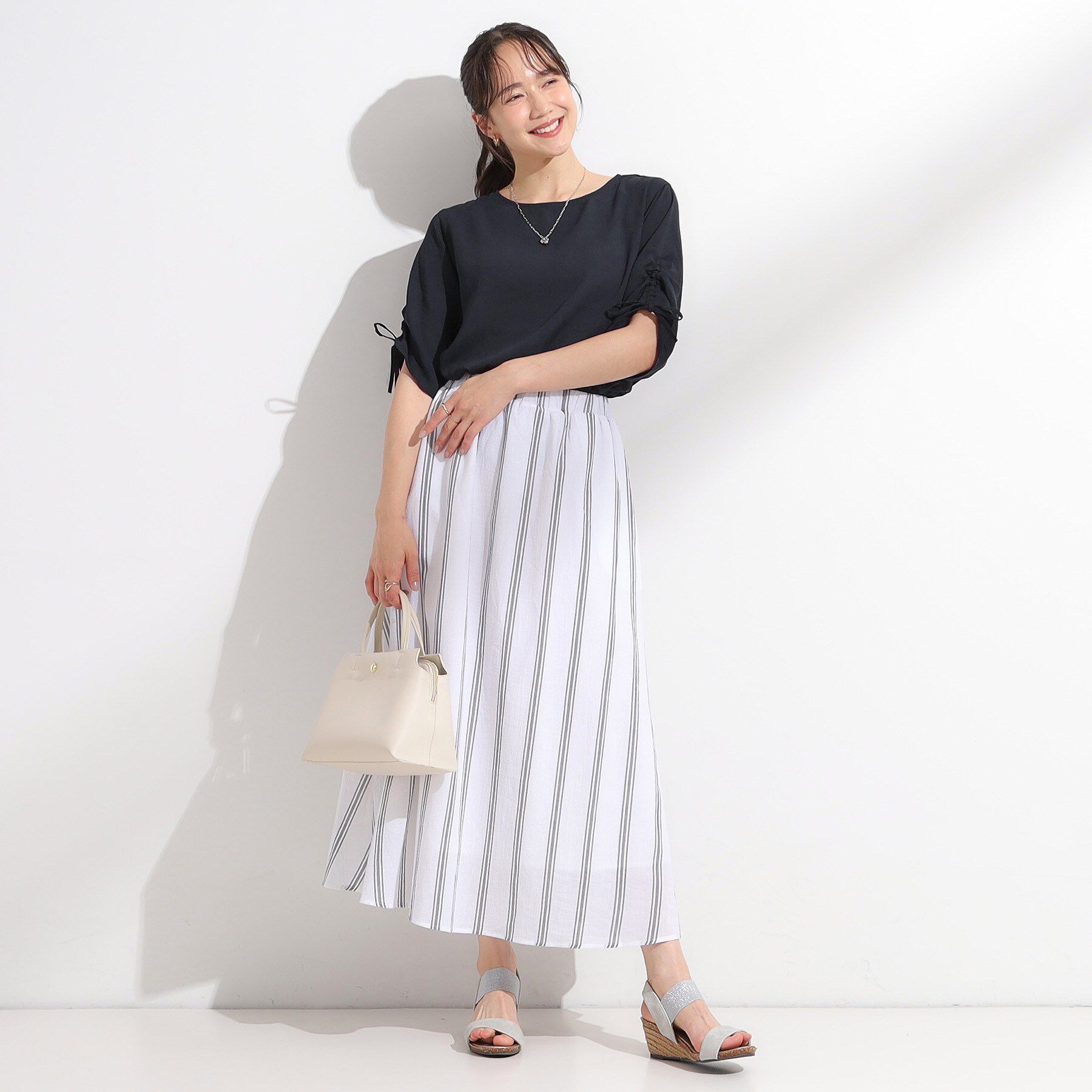 SHOO･LA･RUE「【セットアップ可/洗える/S-LL】お袖シャーリング 麻調5分袖ブラウス」|シャツ・ブラウス|