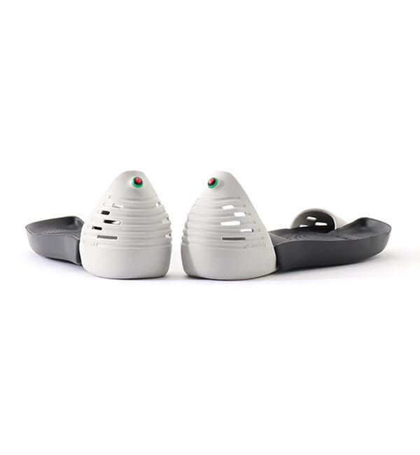  「JUNGLE  【　BODY&times;INSOLE　L.Grey&times;Black】」|サンダル|