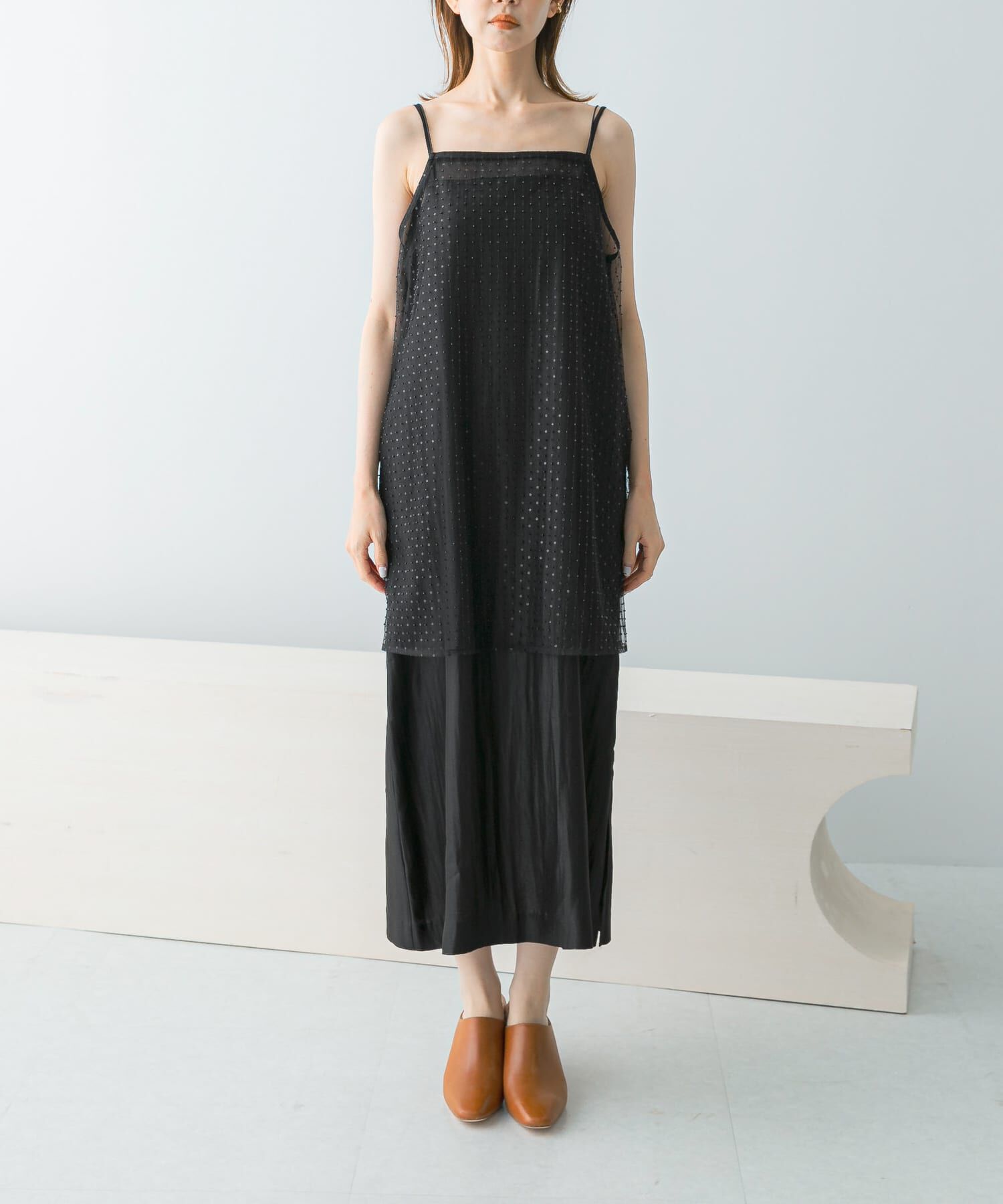URBAN RESEARCH ROSSO「シアー&times;ラインストーンレイヤードワンピース」|ワンピース|