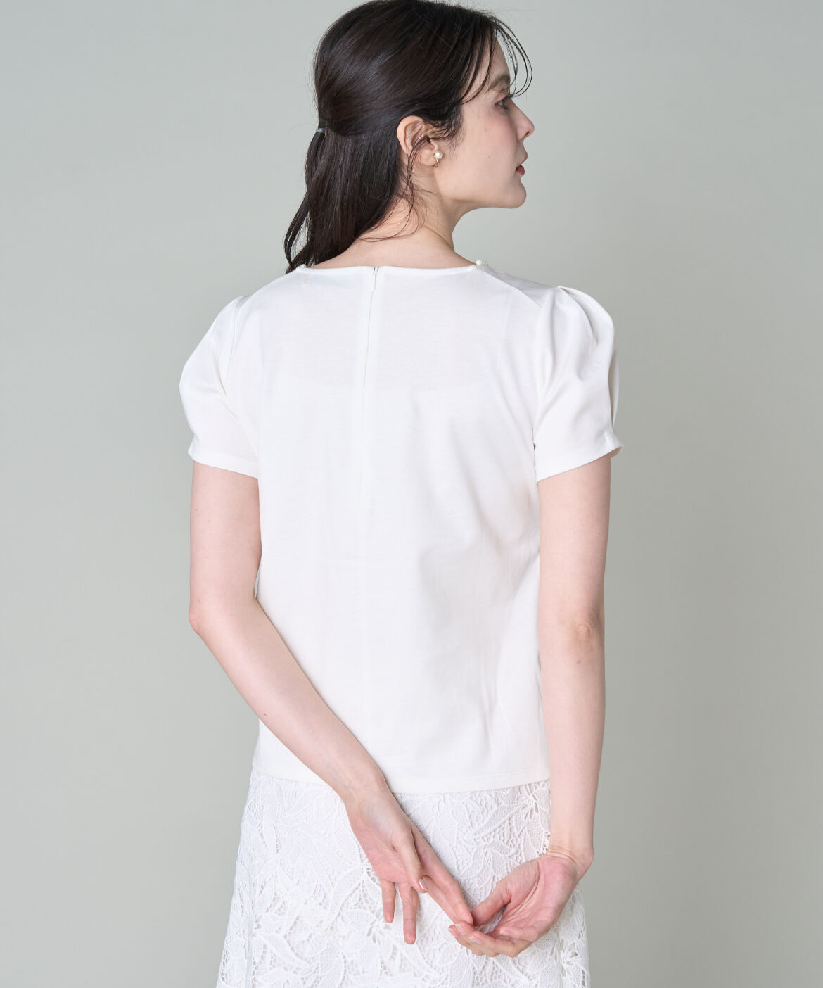 Maglie le cassetto「衿パールコンパクトTシャツ」|Tシャツ・カットソー|