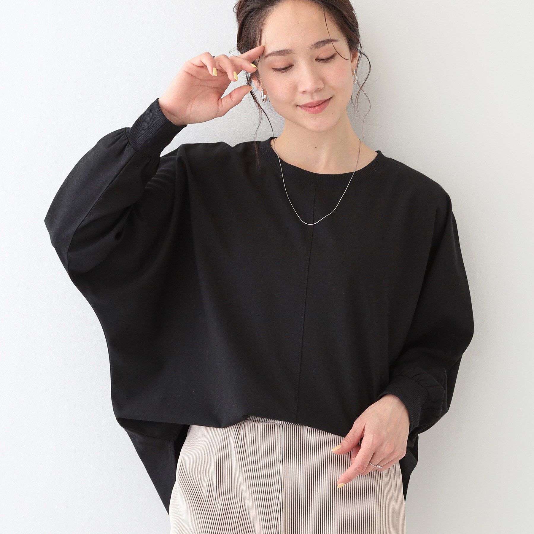 SHOO･LA･RUE「【高レビュー/洗える/洗濯後シワになりにくい/体型カバー】お袖ゆったり さらさらドルマンブラウス」|シャツ・ブラウス|ブラック(019)