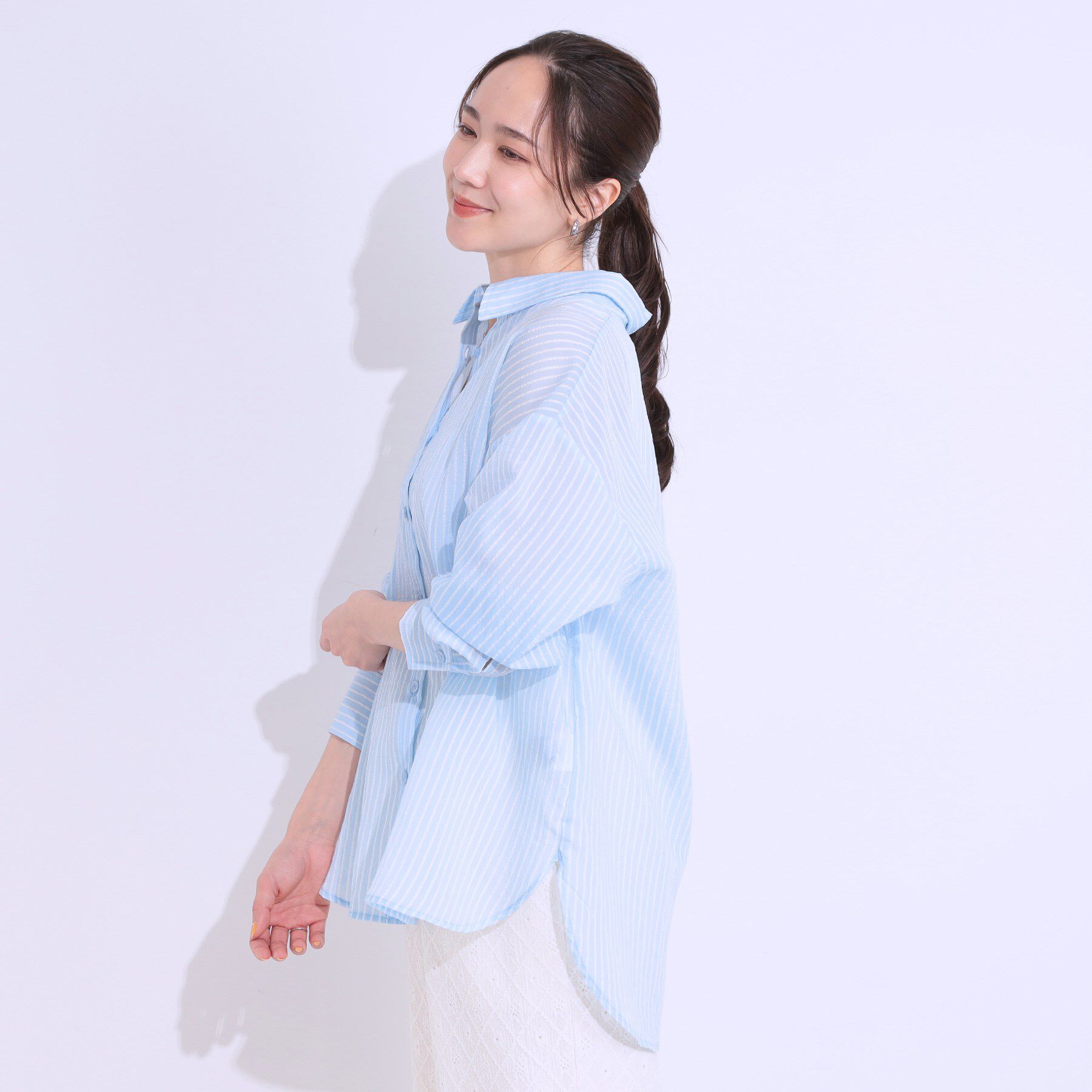 SHOO･LA･RUE「大人の抜け感コーデに シアーストライプ BIGシャツ」|シャツ・ブラウス|