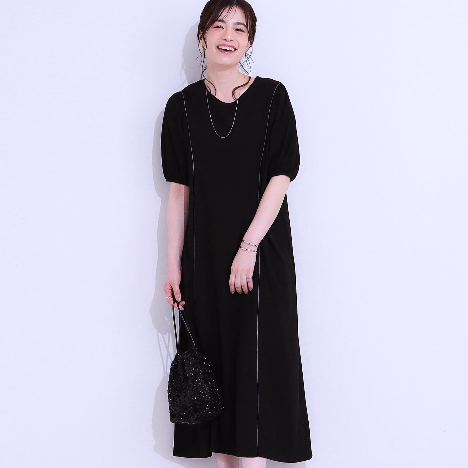 SHOO･LA･RUE「【ひんやり/S-LL】微配色ラインですっきり見え 大人のためのワンピース」|ワンピース|ブラック(019)