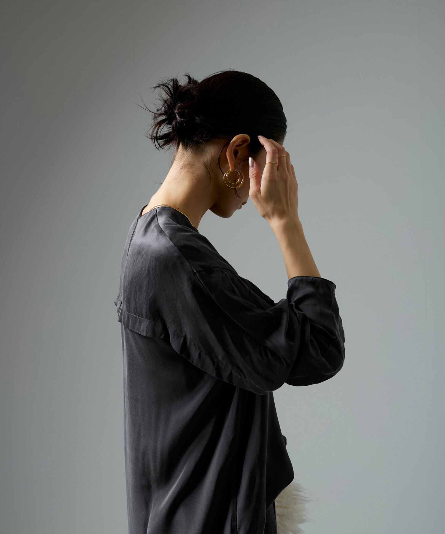 SALON adam et rope'「[24AW]GENTLE SILK ラウンドヘムTブラウスセットアップ対応】」|シャツ・ブラウス|