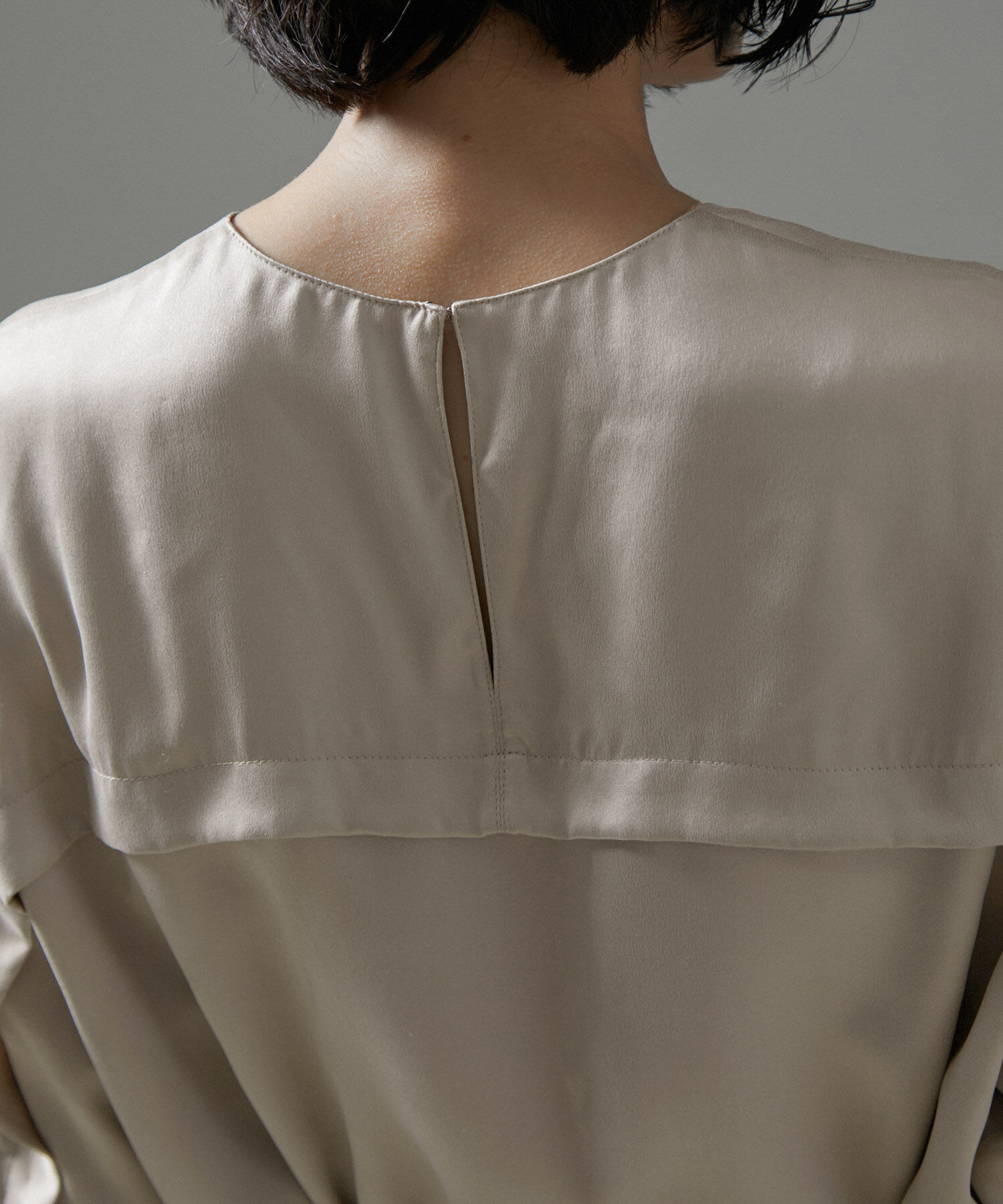 SALON adam et rope'「[24AW]GENTLE SILK ラウンドヘムTブラウスセットアップ対応】」|シャツ・ブラウス|