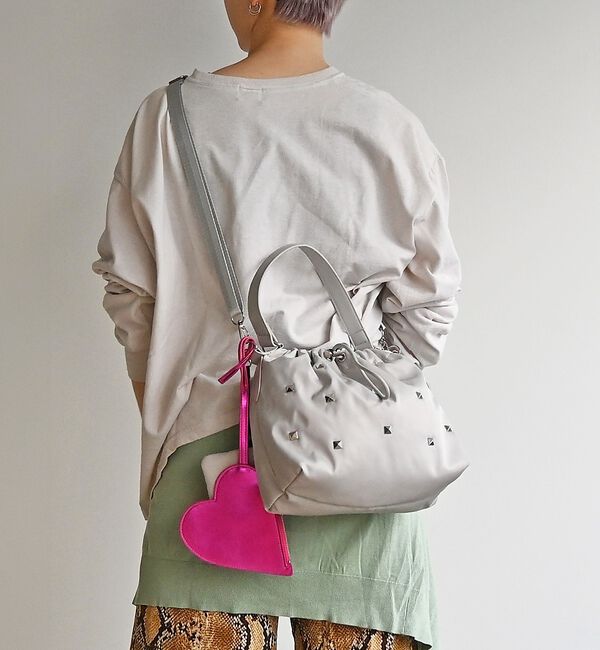 NOMINE「【cheek】heart pouch studs スタッズ ハートチャーム 巾着」|ショルダー・メッセンジャー|