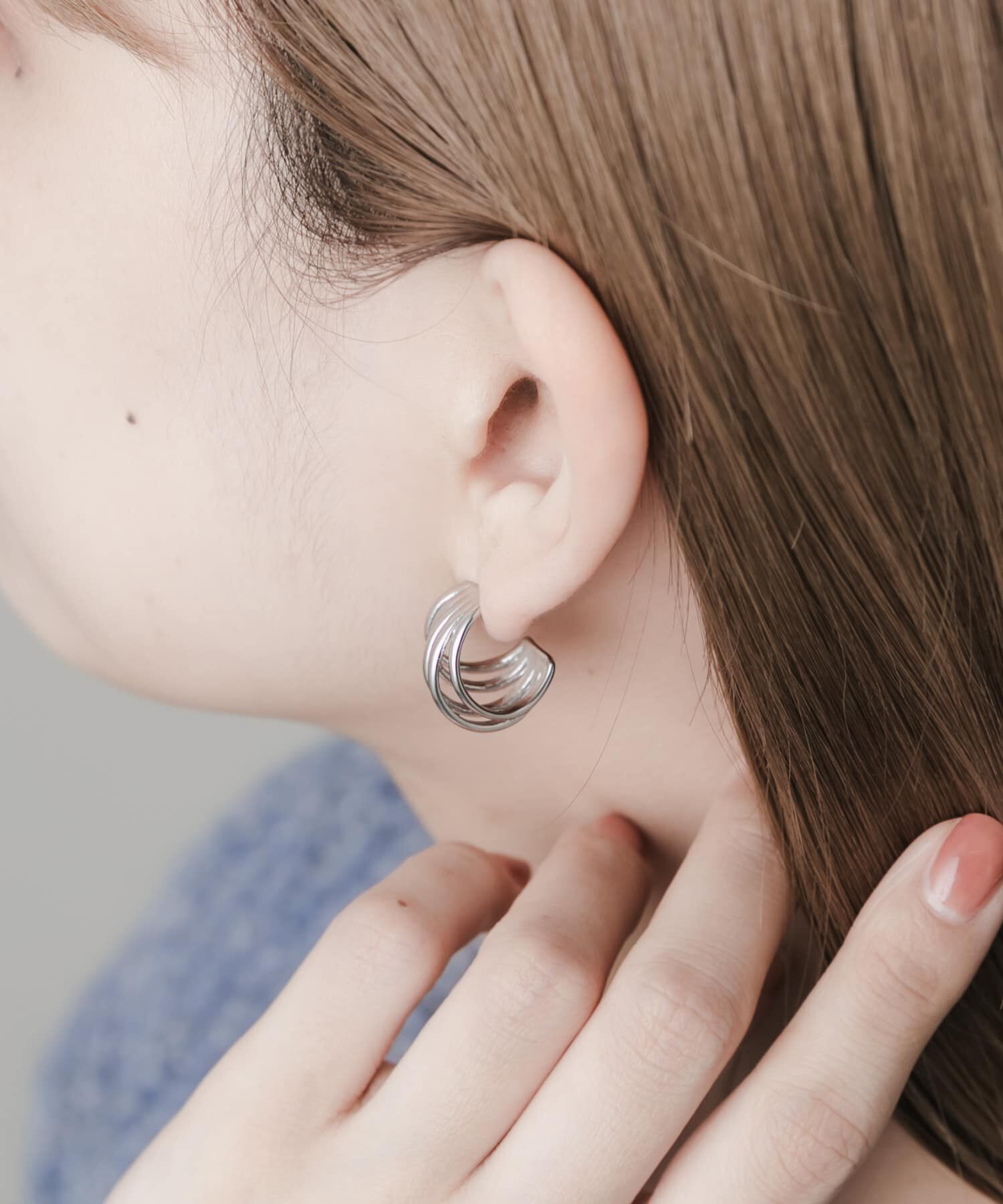 SMELLY「ステンレスメタルラインピアス」|ピアス|