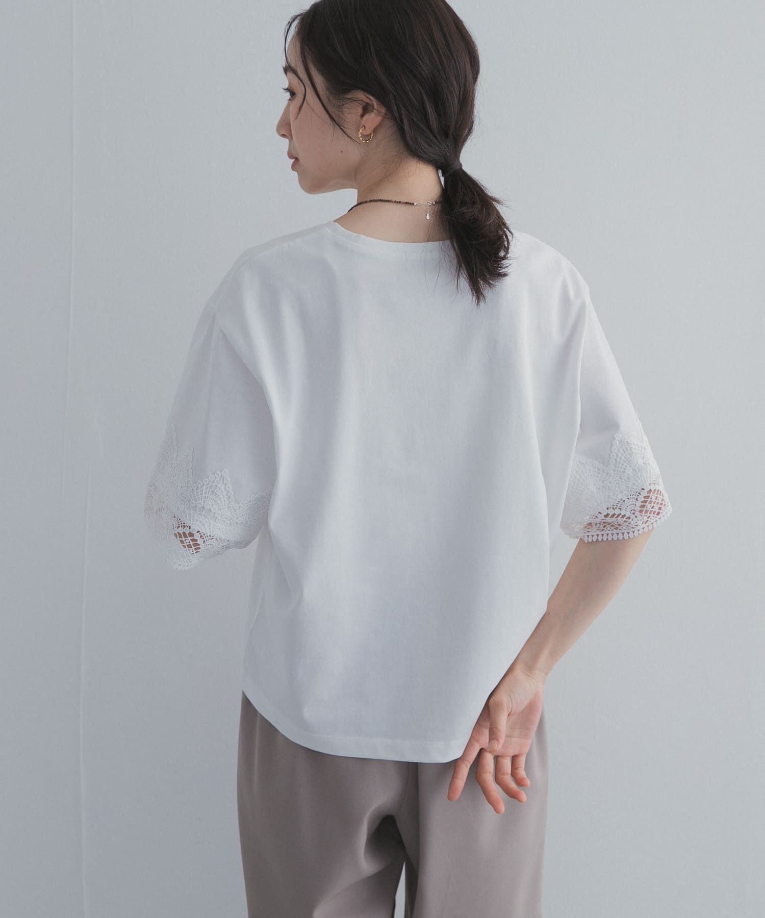 URBAN RESEARCH DOORS「レーススリーブTシャツ」|Tシャツ・カットソー|