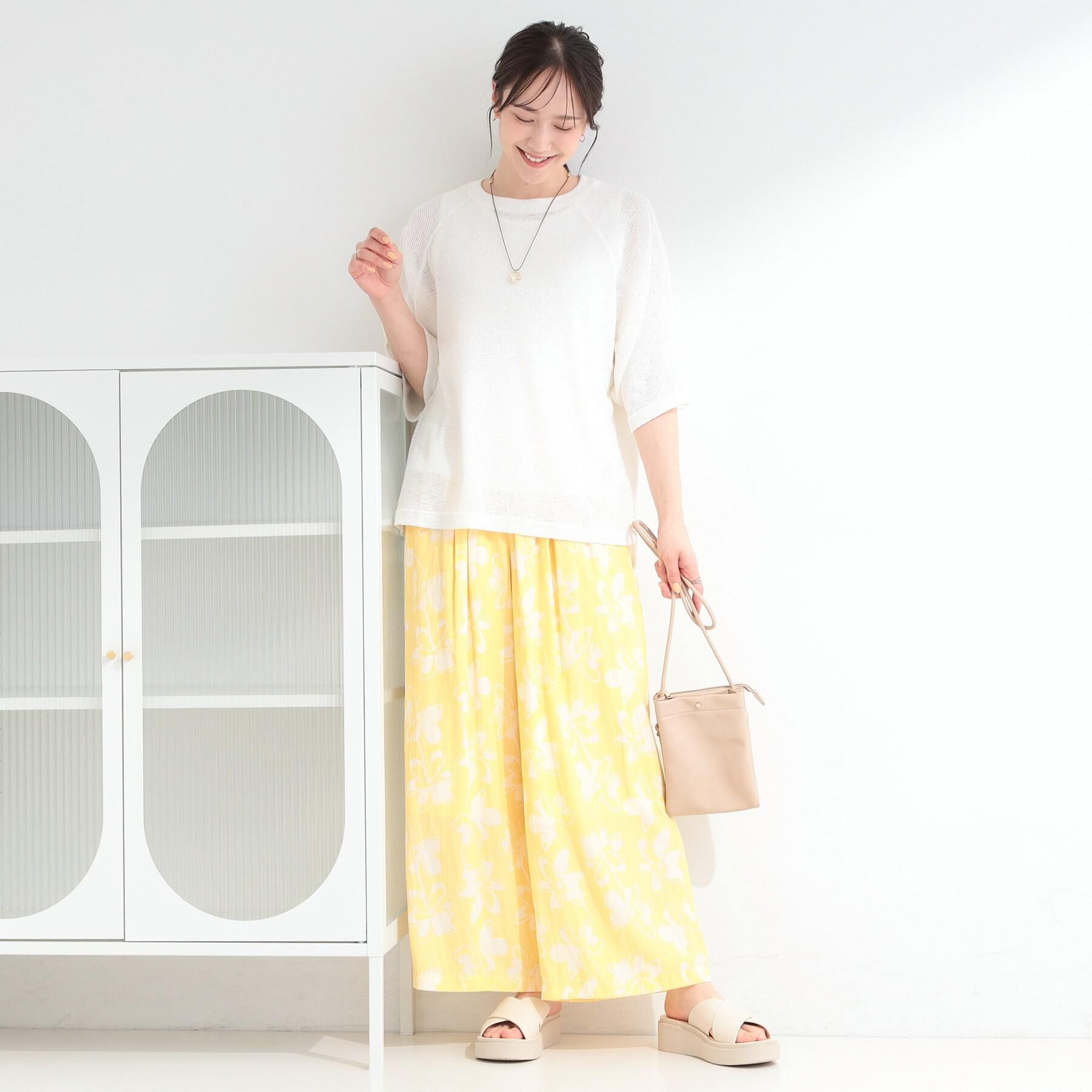 SHOO･LA･RUE「【選べる4柄/洗濯機可/S-LL】脚のラインを拾いにくい サテンイージーワイドパンツ」|その他|
