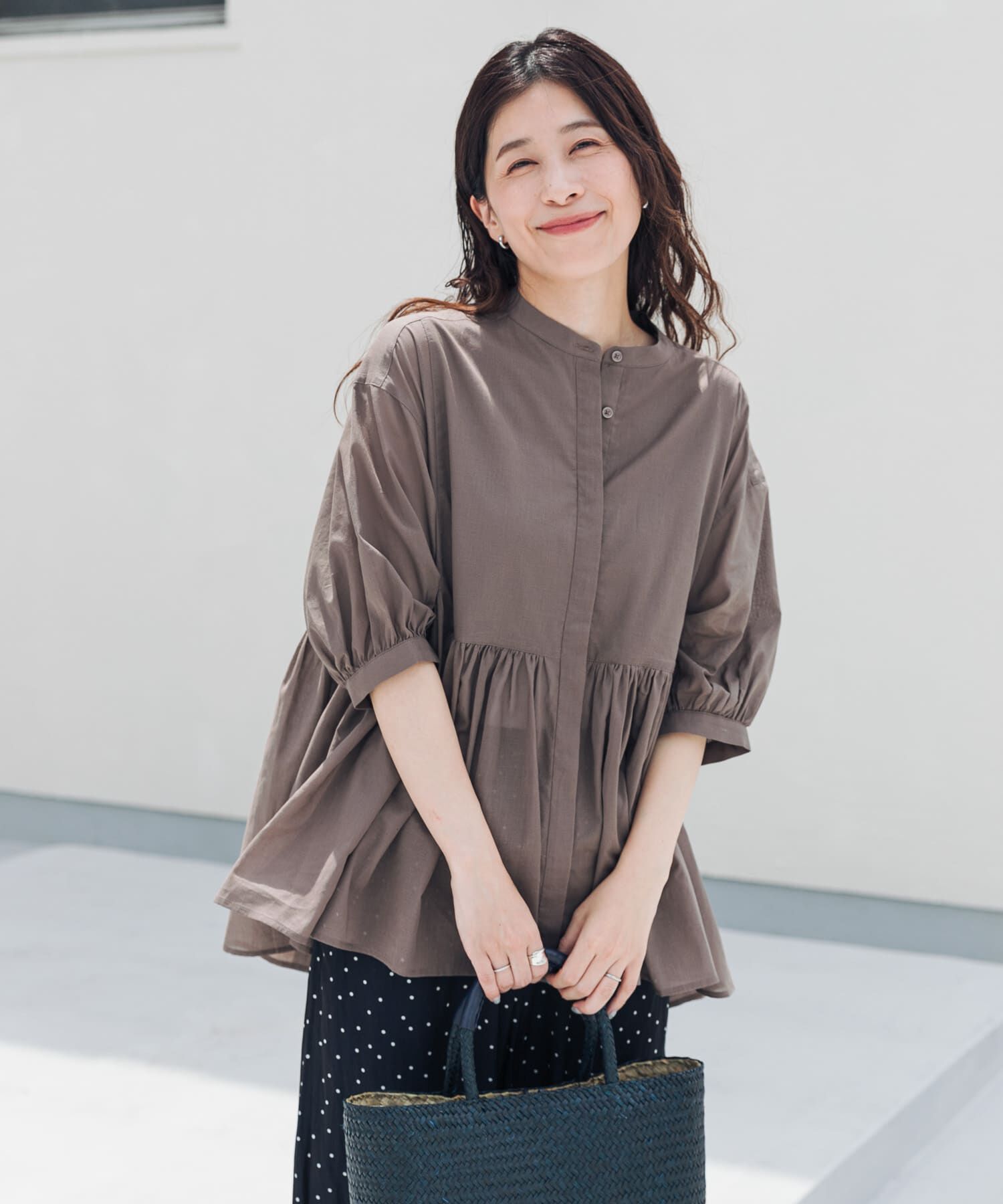 URBAN RESEARCH DOORS「『UR TECH』コットン切替ギャザーブラウス」|シャツ・ブラウス|
