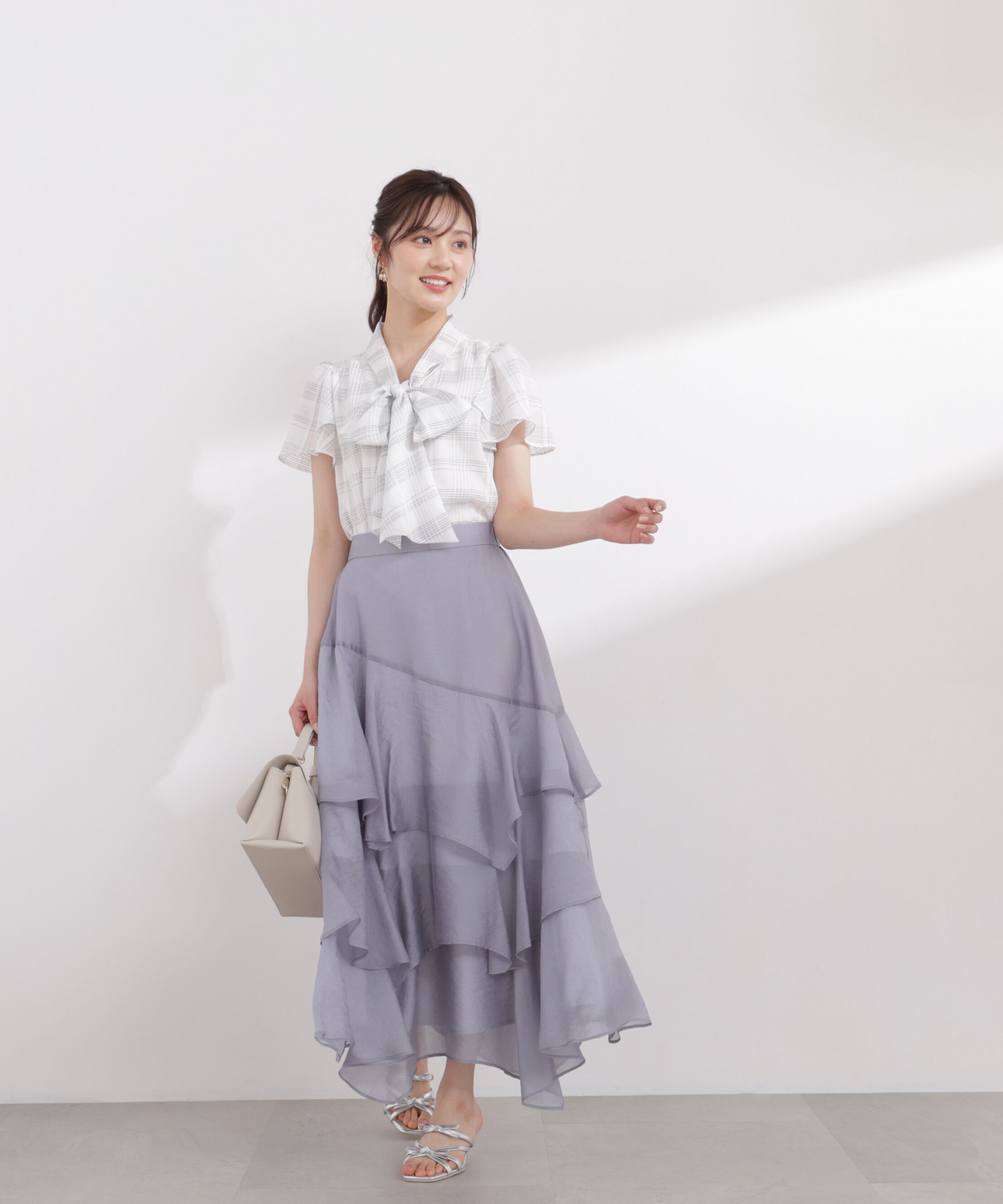 PROPORTION BODY DRESSING「チェックチューリップ袖リボンブラウス 26SS」|シャツ・ブラウス|