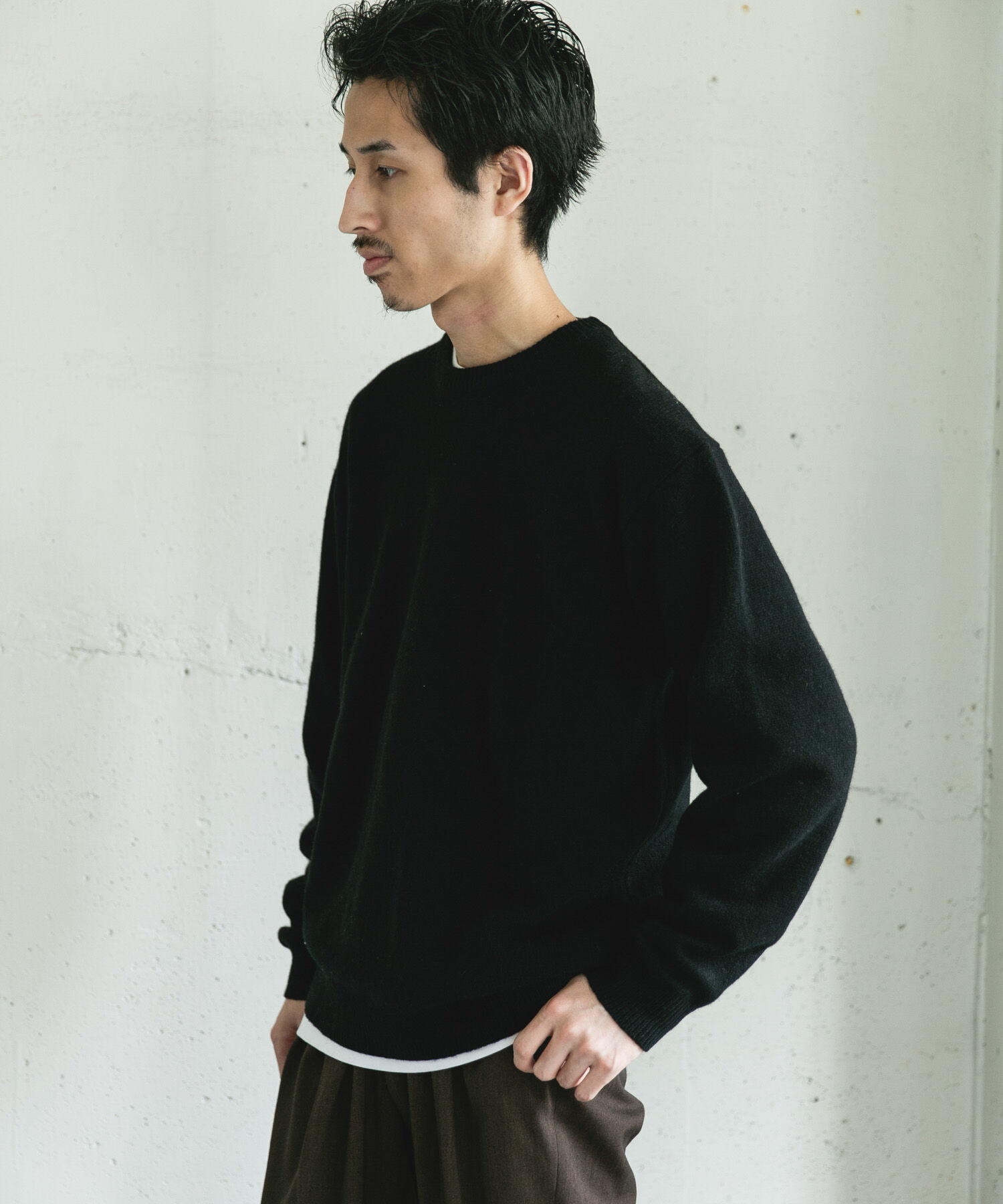 URBAN RESEARCH DOORS「ハミルトンウールクルーネックニット」|ニット・セーター|