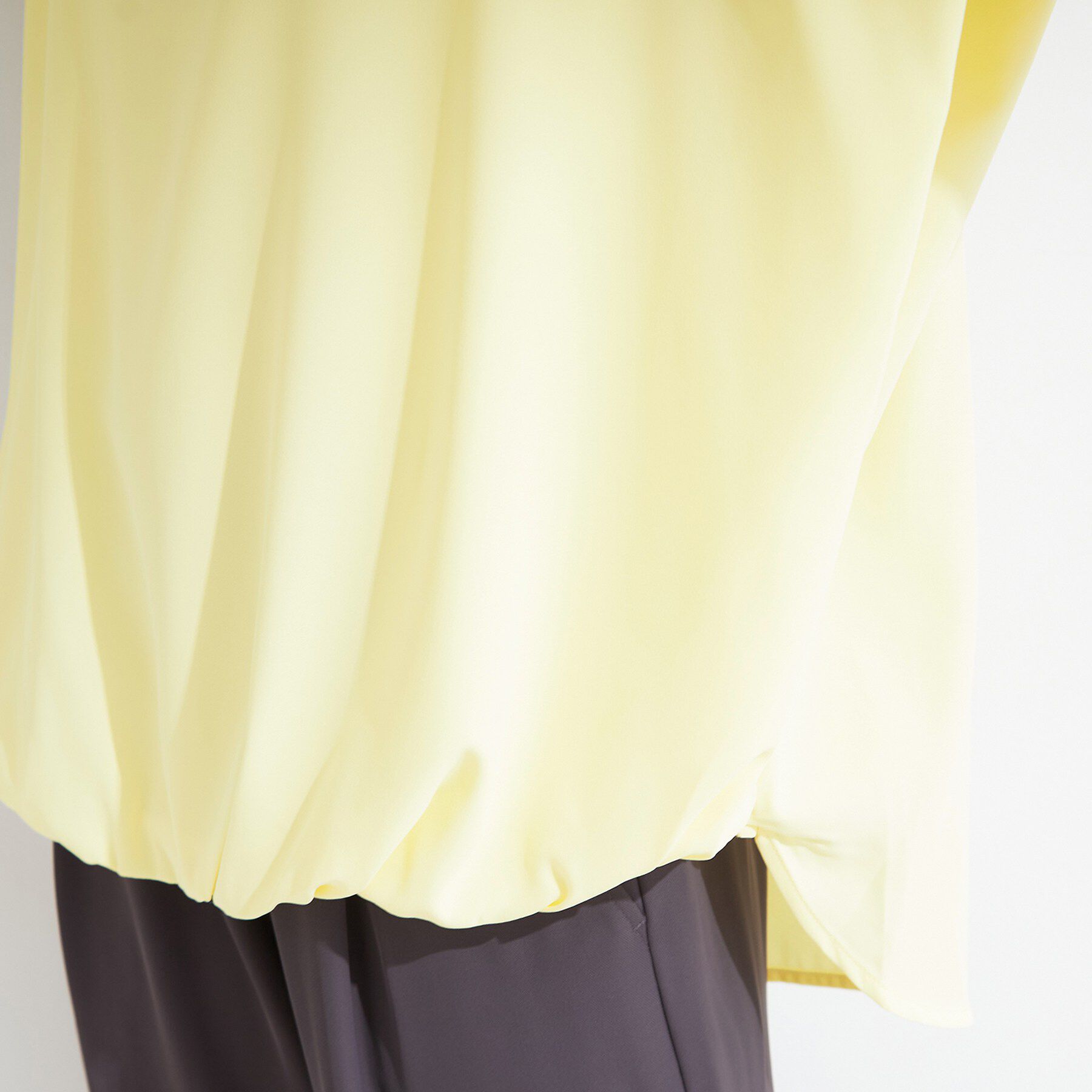 SHOO･LA･RUE「【洗濯機可/体型カバー】インせずこなれる ふんわり裾バルーントップス」|Tシャツ・カットソー|