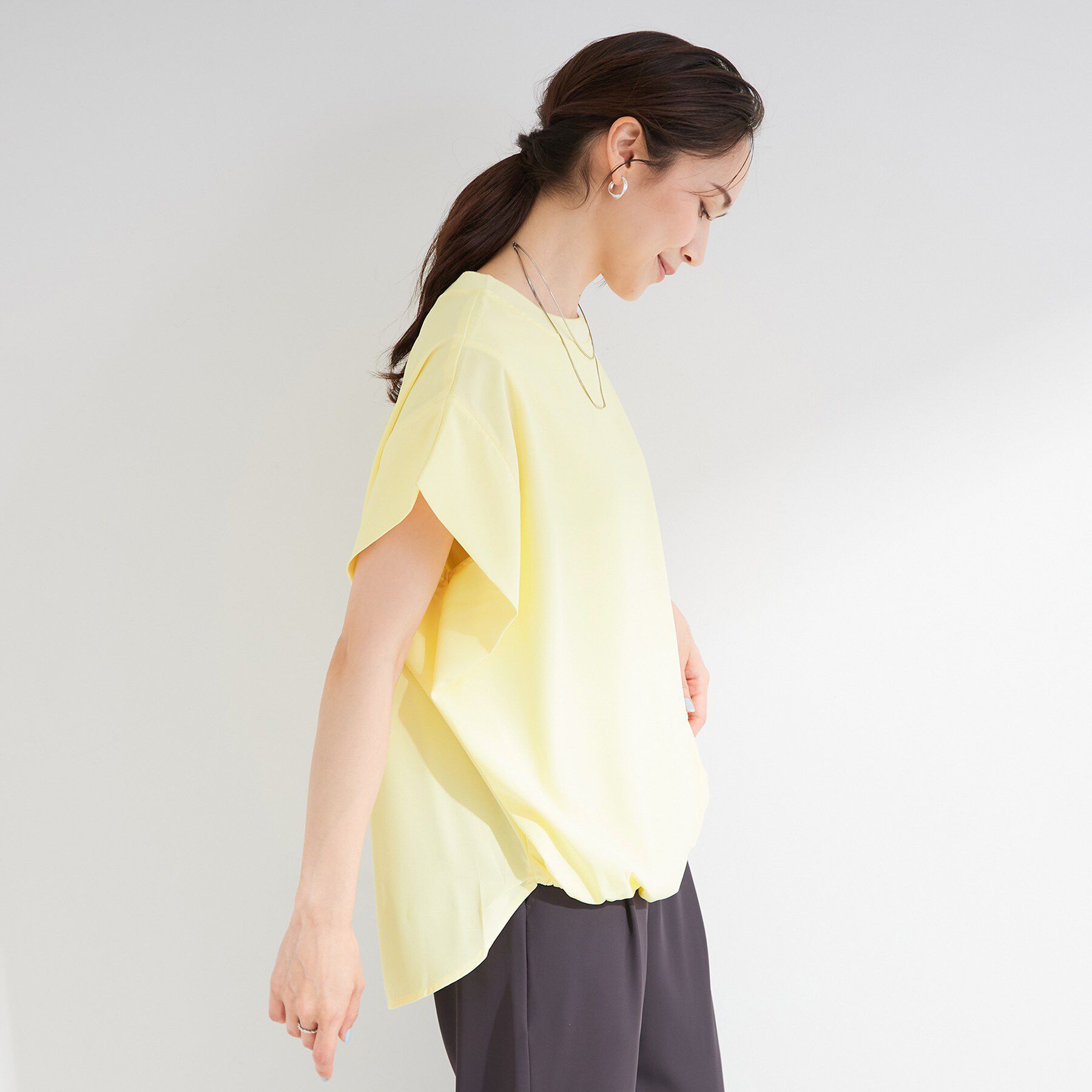 SHOO･LA･RUE「【洗濯機可/体型カバー】インせずこなれる ふんわり裾バルーントップス」|Tシャツ・カットソー|