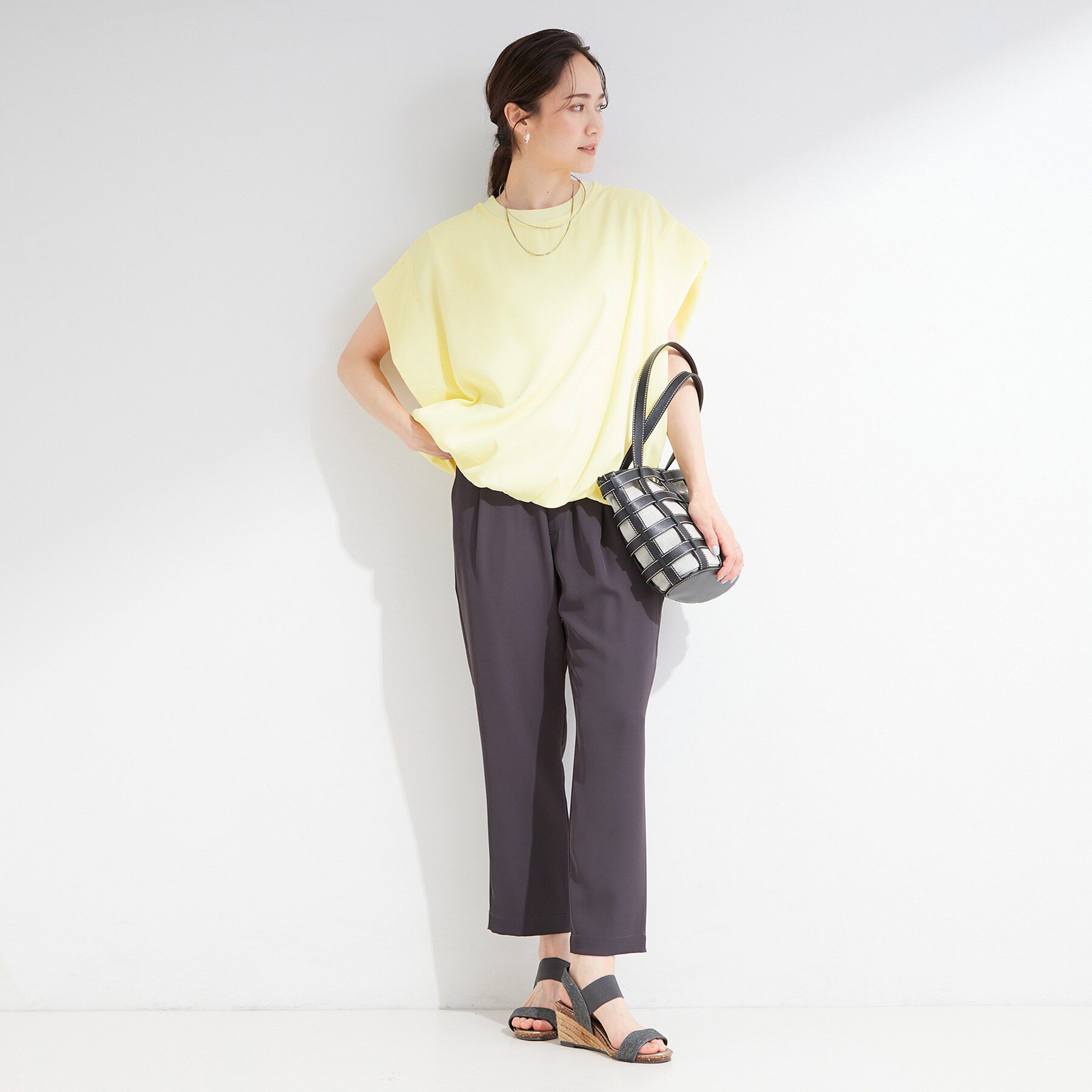 SHOO･LA･RUE「【洗濯機可/体型カバー】インせずこなれる ふんわり裾バルーントップス」|Tシャツ・カットソー|