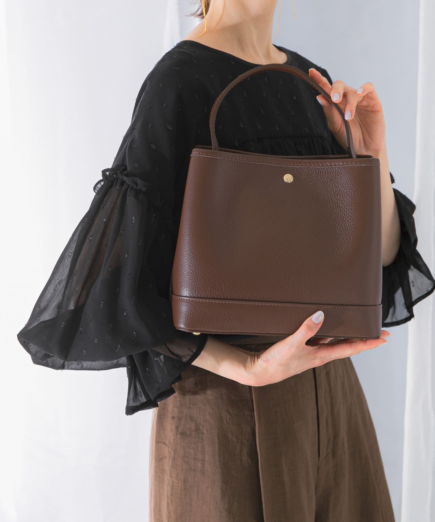 URBAN RESEARCH ROSSO「AULENTTI　スクエアBAG」|ハンドバッグ|