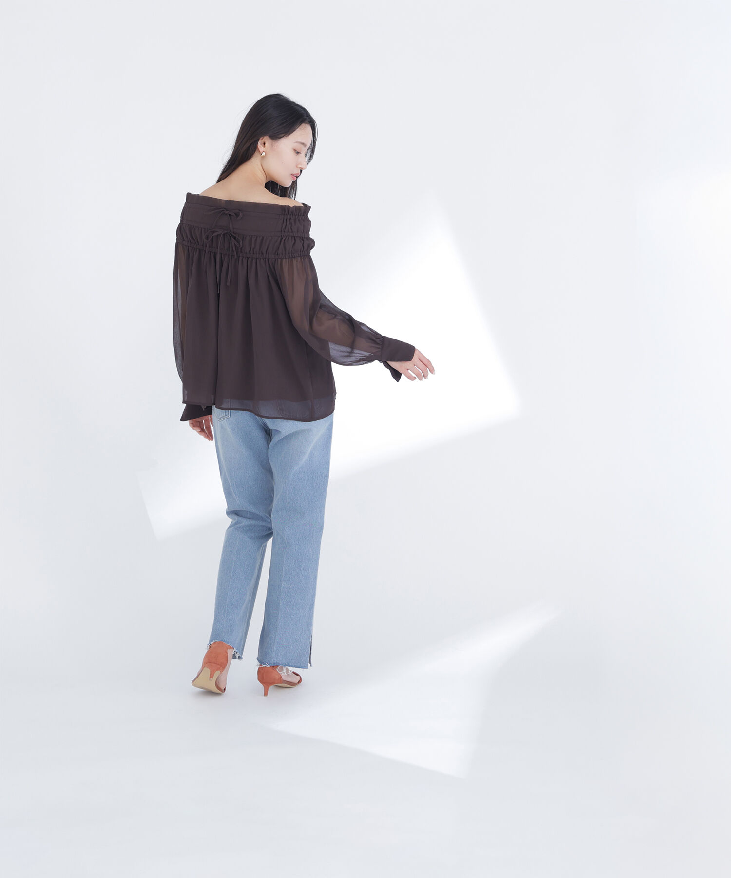  「シャーリングショルダーブラウス」|シャツ・ブラウス|