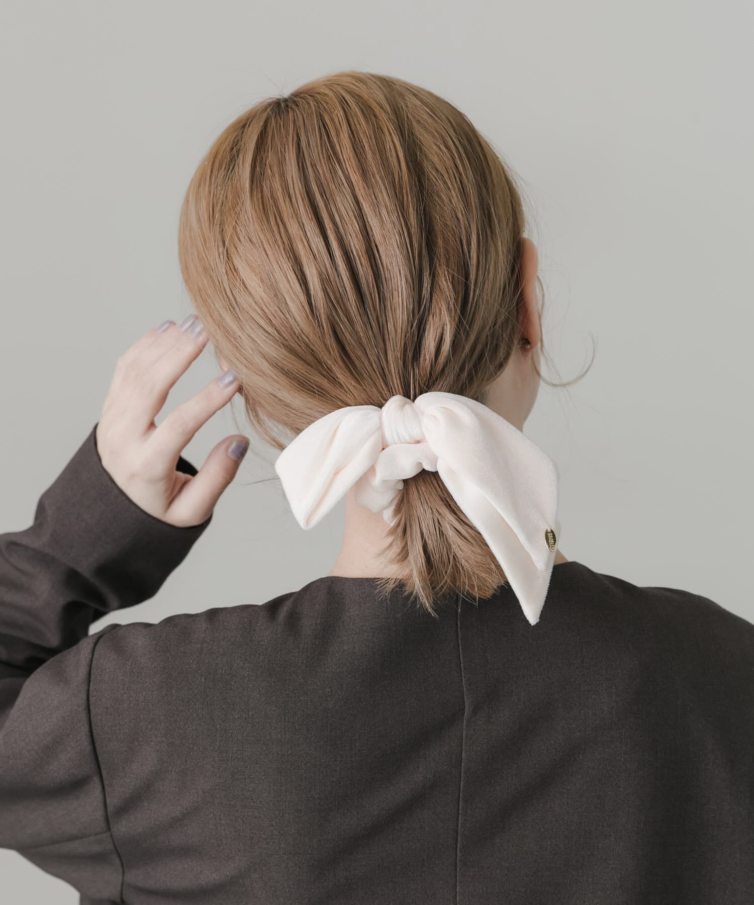 SMELLY「ベロアリボンシュシュ」|ヘアゴム・シュシュ|