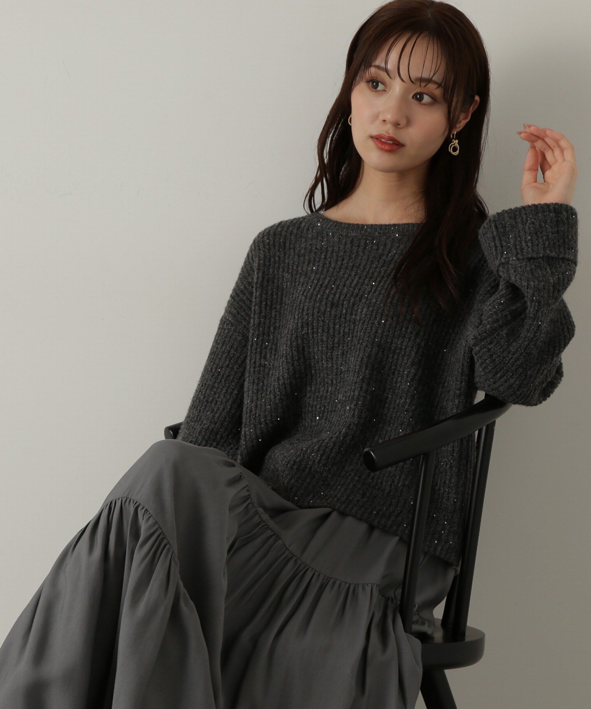 PROPORTION BODY DRESSING「スパンコール畦ニット WEB限定カラー：ブルー　24AW」|ニット・セーター|チャコール2