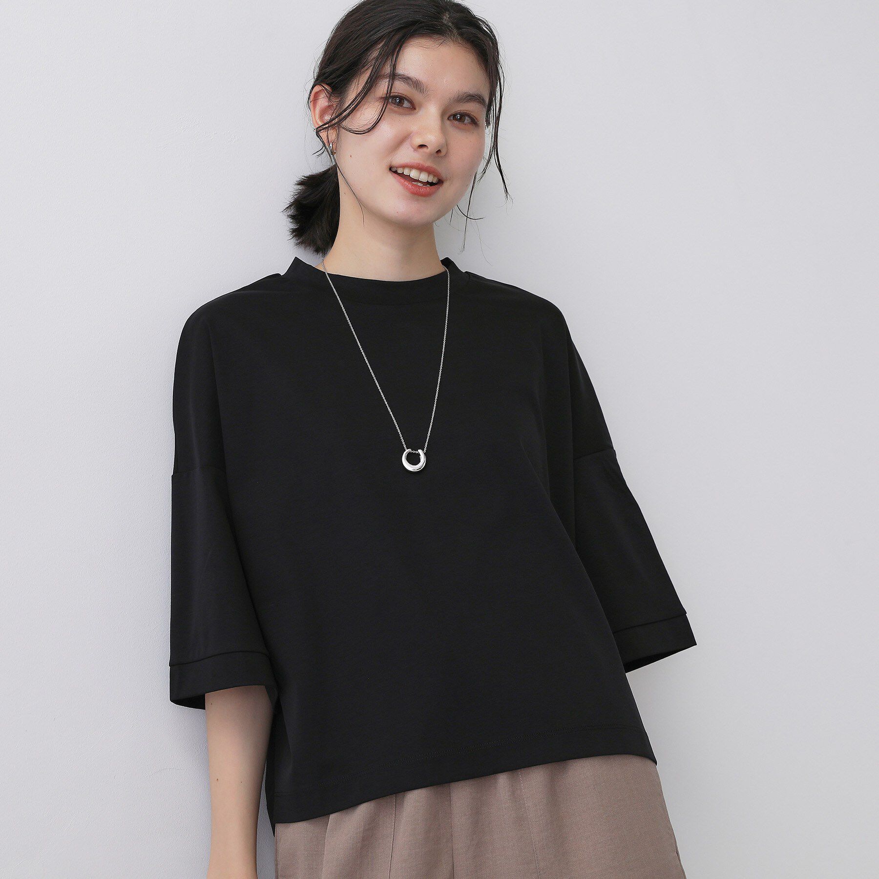 Dessin「【新色追加/体型カバー】美光沢カットソーボクシーシルエット」|Tシャツ・カットソー|