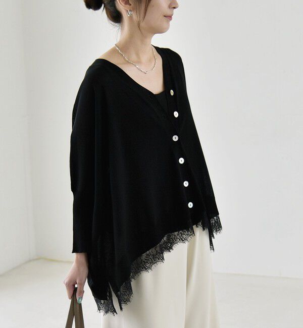 quaranciel「《予約》quaranciel:〈手洗い可能〉レース ヘム Vネック ポンチョ ニット カーディガン」|カーディガン|