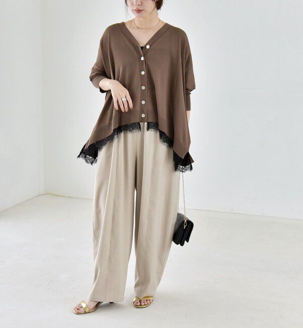 quaranciel「《予約》quaranciel:〈手洗い可能〉レース ヘム Vネック ポンチョ ニット カーディガン」|カーディガン|